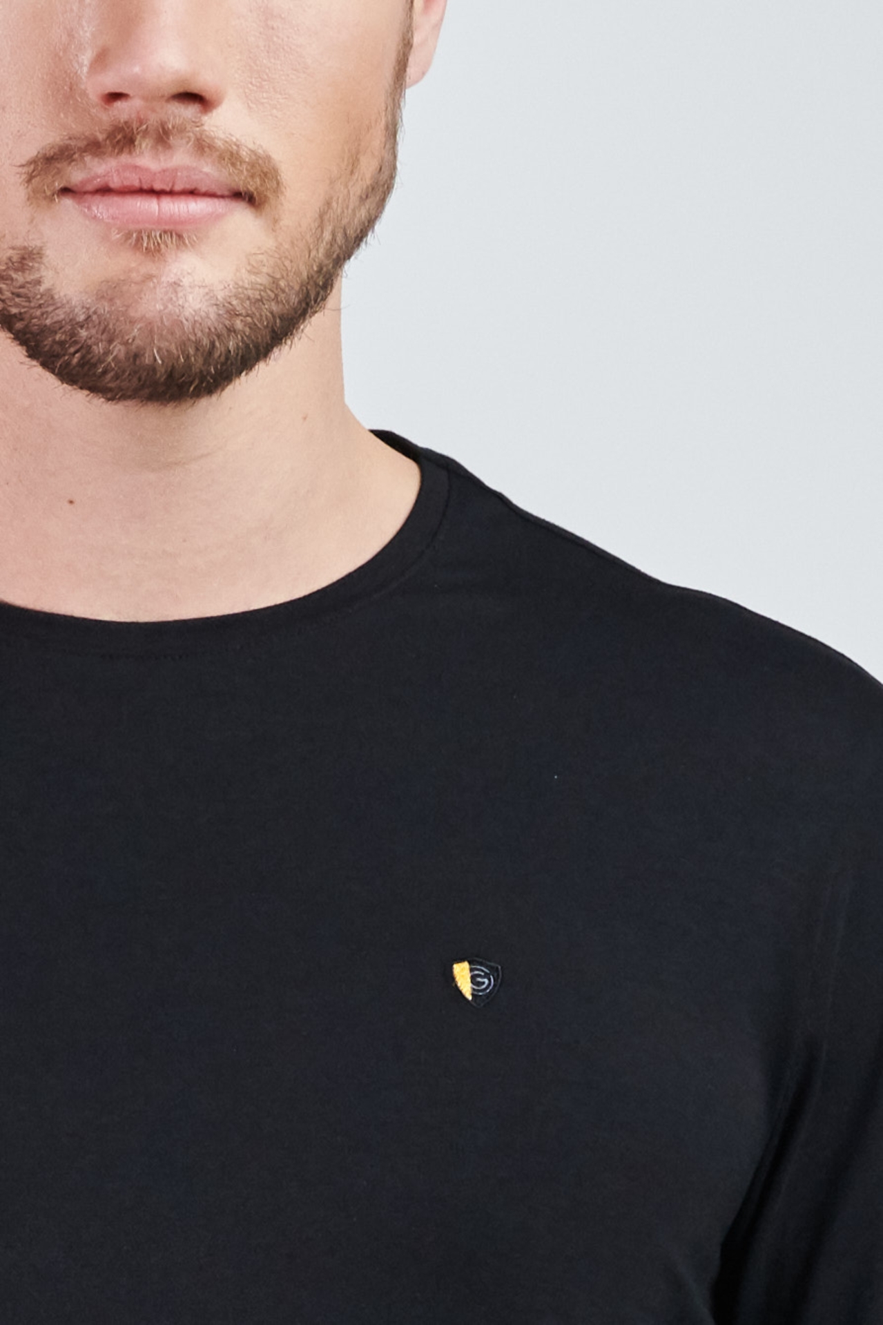 Picture of Giovane G. Designers T-shirt