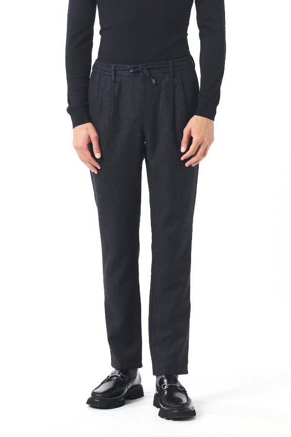 Picture of Giovane Gentile Trousers Casual