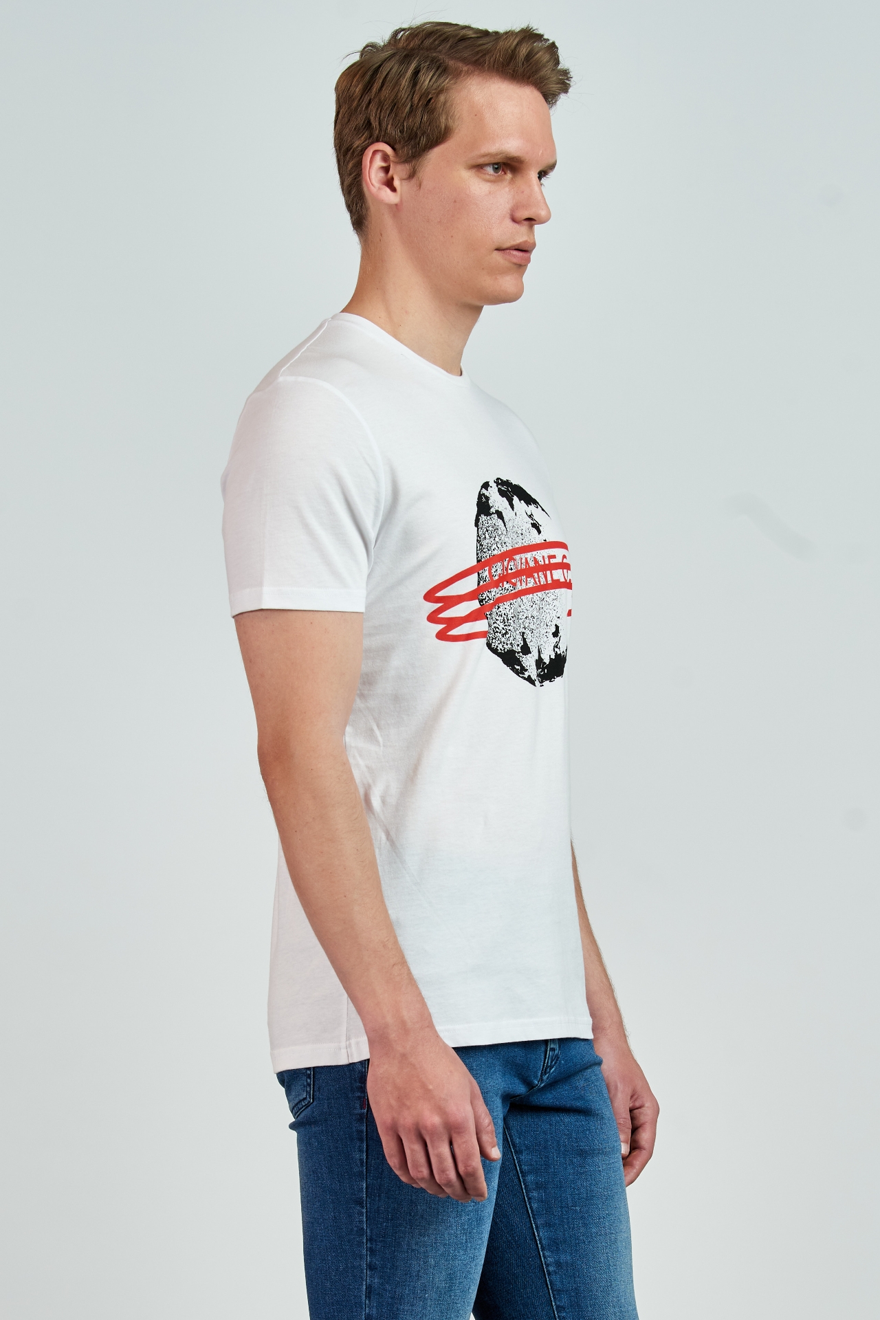 Picture of Giovane G. Designers T-shirt