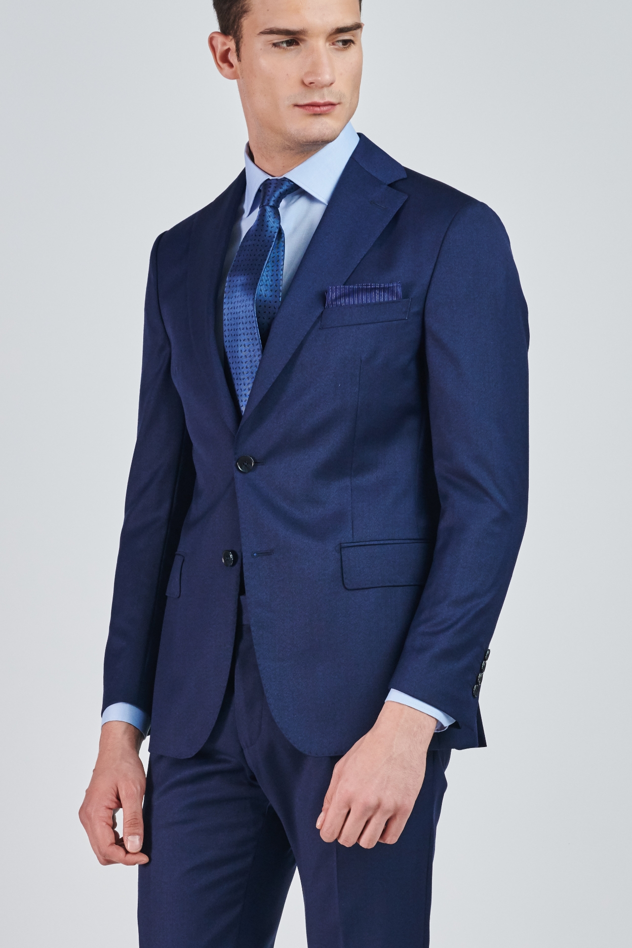 Picture of Giovane Gentile Suit