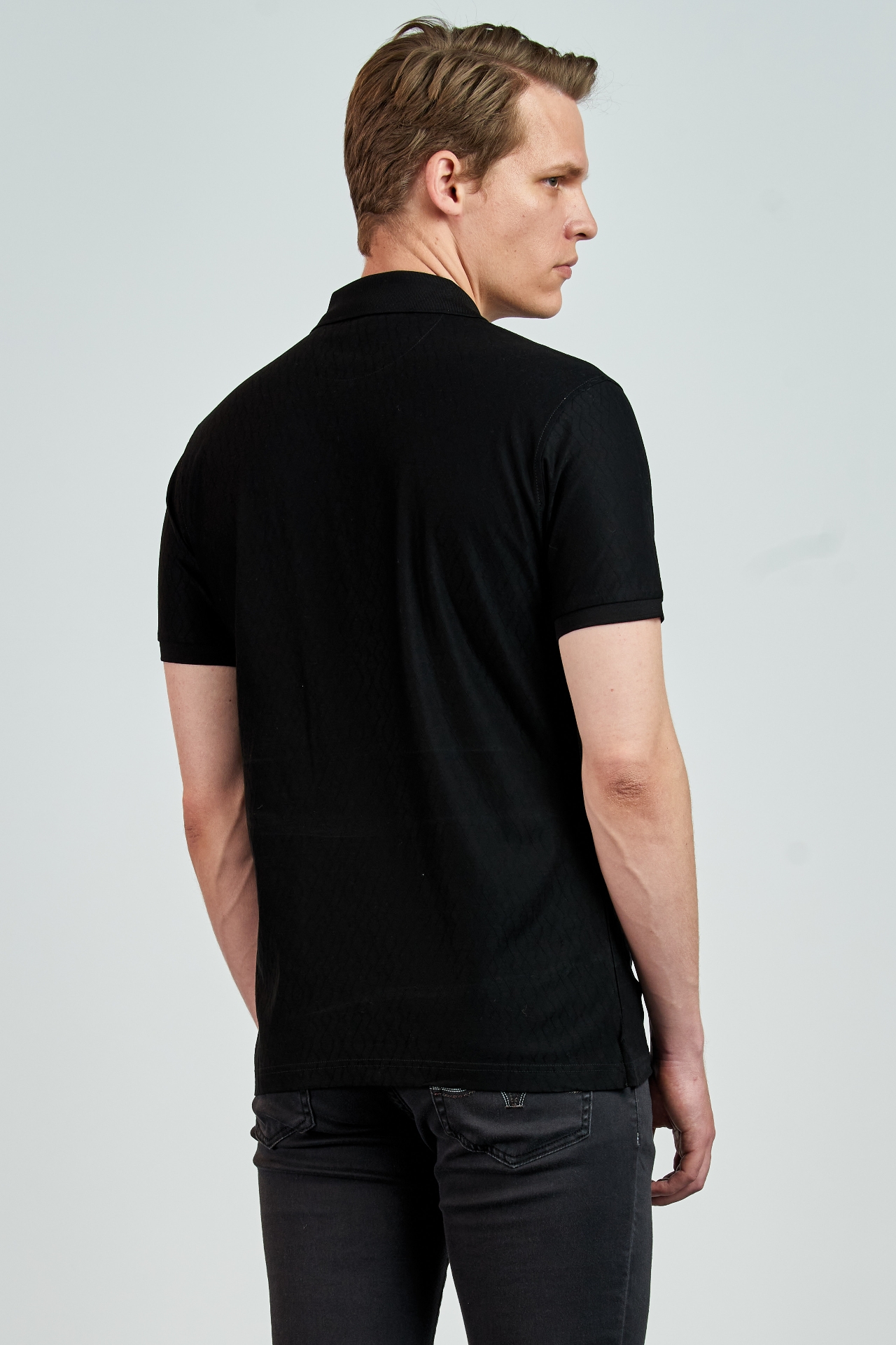 Picture of Giovane Gentile T-shirt