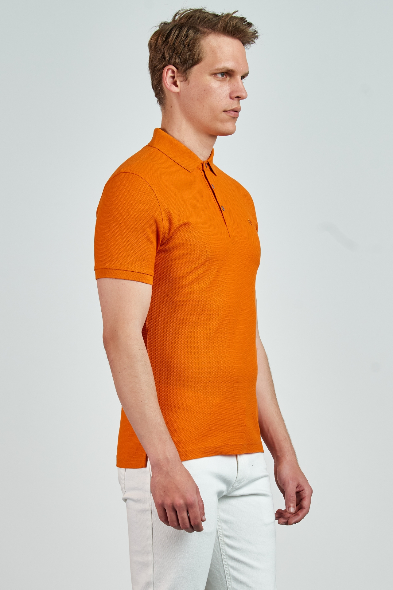 Picture of Giovane G. Designers T-shirt