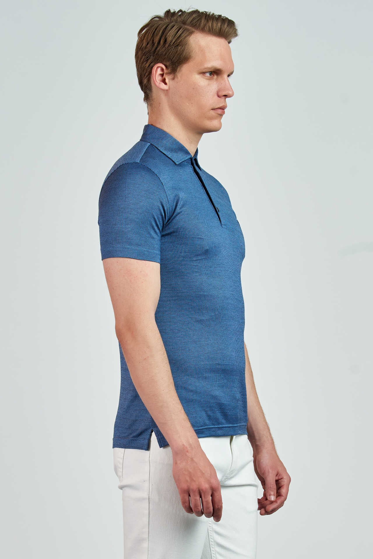 Picture of Giovane Gentile T-shirt