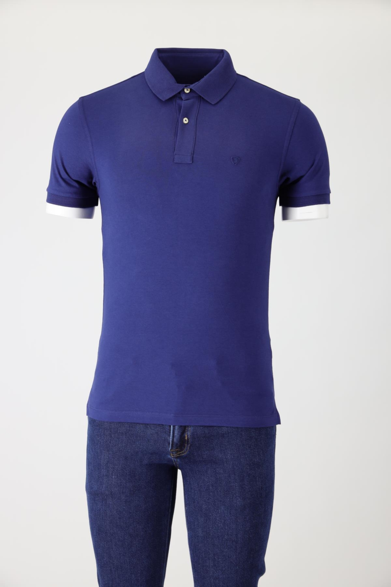 Picture of Giovane G. Designers T-shirt