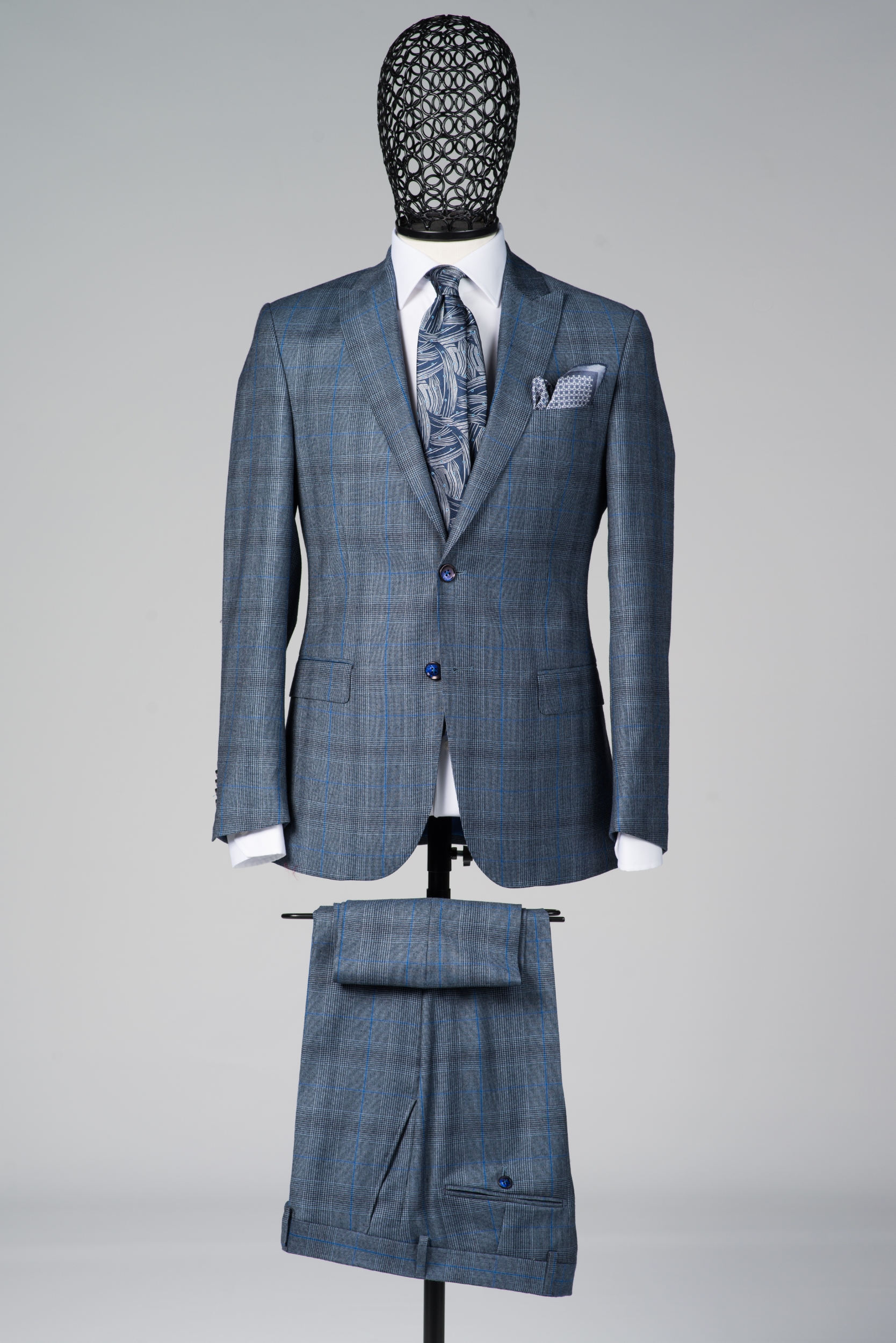 Picture of Giovane G. Designers Suit