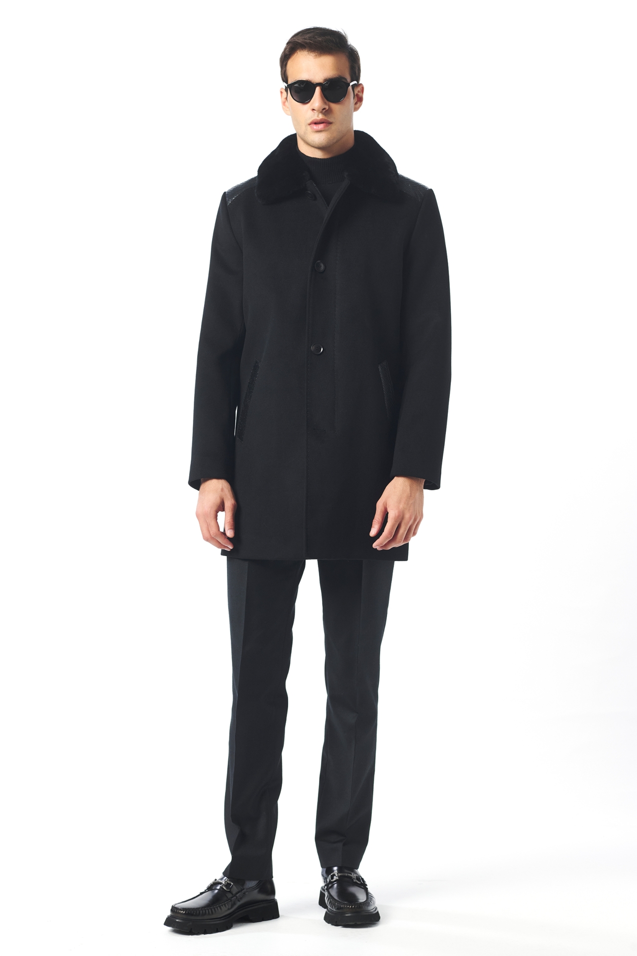 Picture of Giovane Gentile Leather Coat
