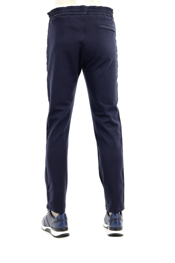 Picture of Giovane Gentile Sweatpants