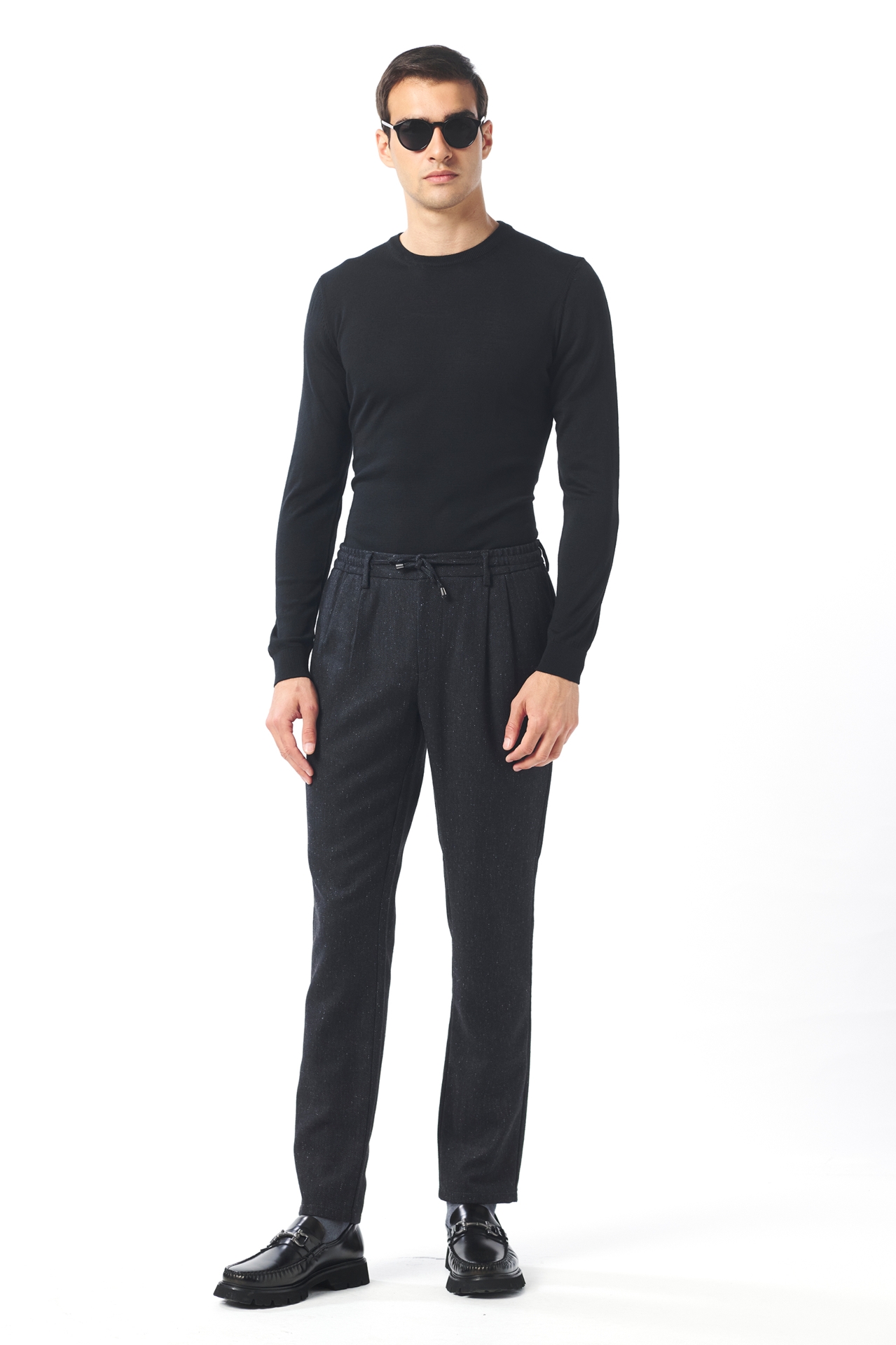 Picture of Giovane Gentile Trousers Casual