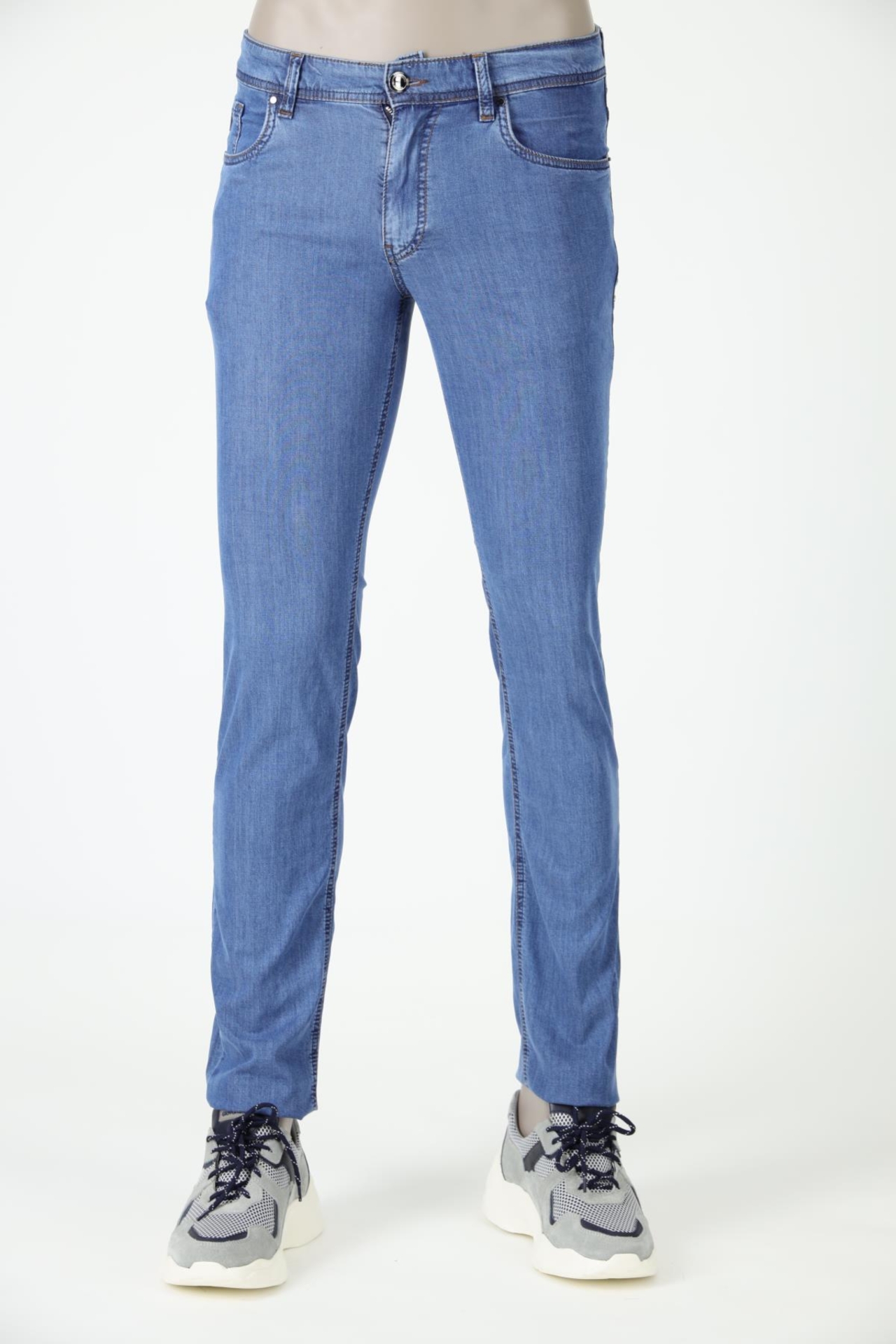 Picture of Giovane G. Designers Trousers Denim