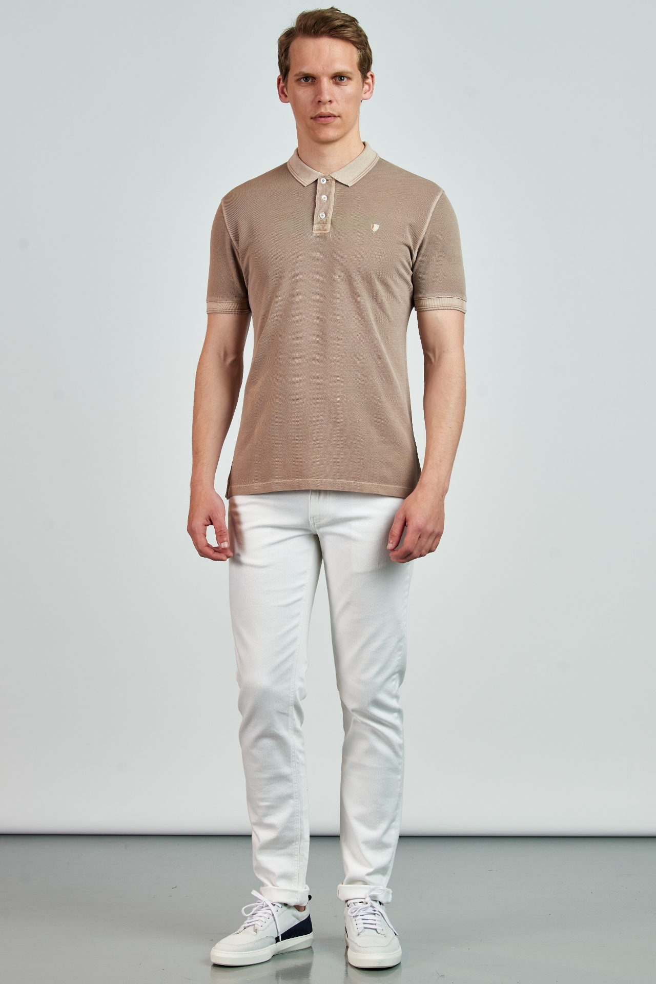 Picture of Giovane Gentile T-shirt