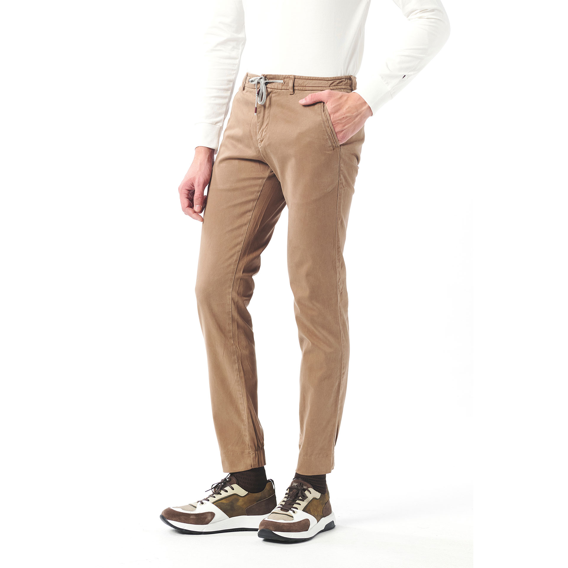 Picture of Giovane Gentile Trousers Casual