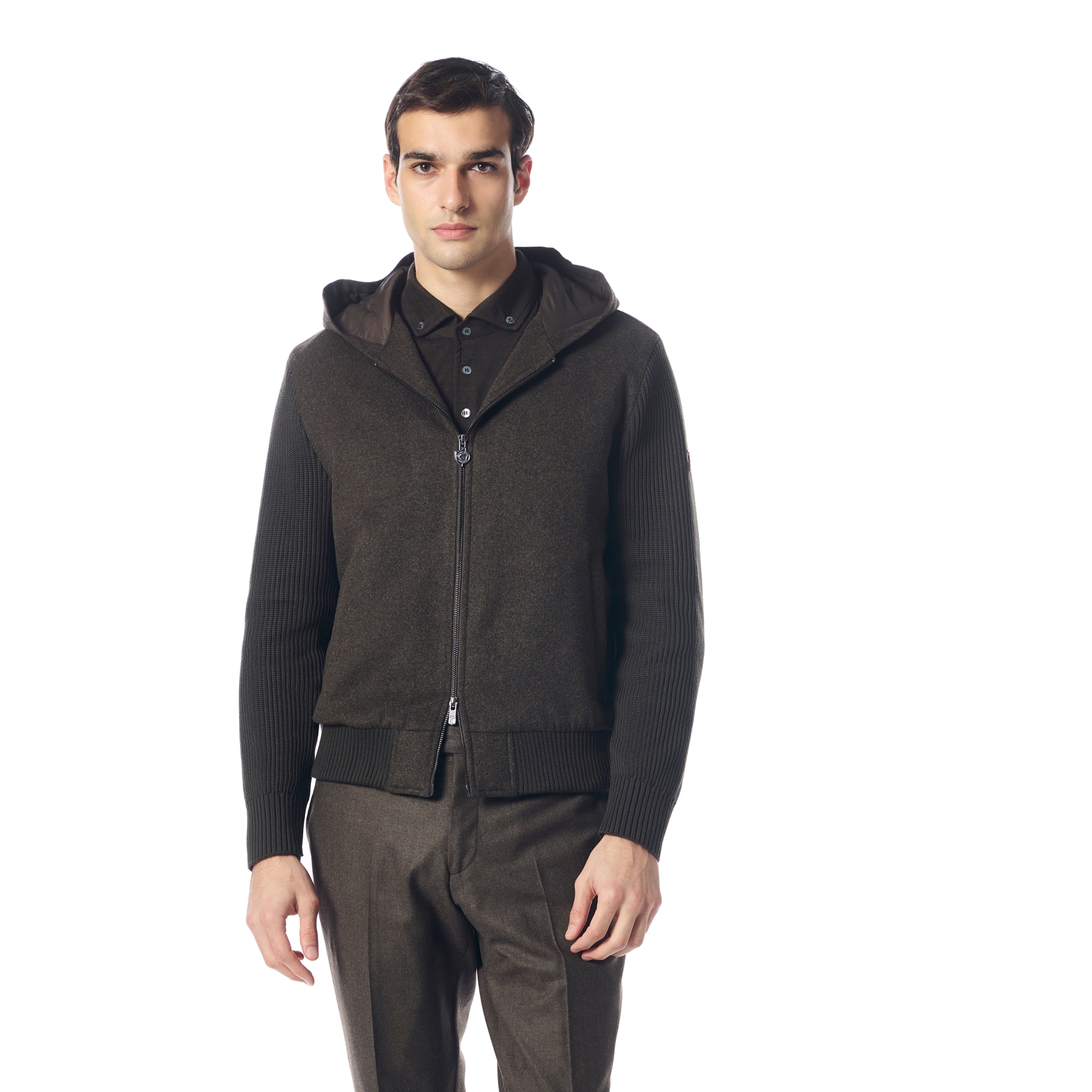 Picture of Giovane Gentile Mont / Kaban