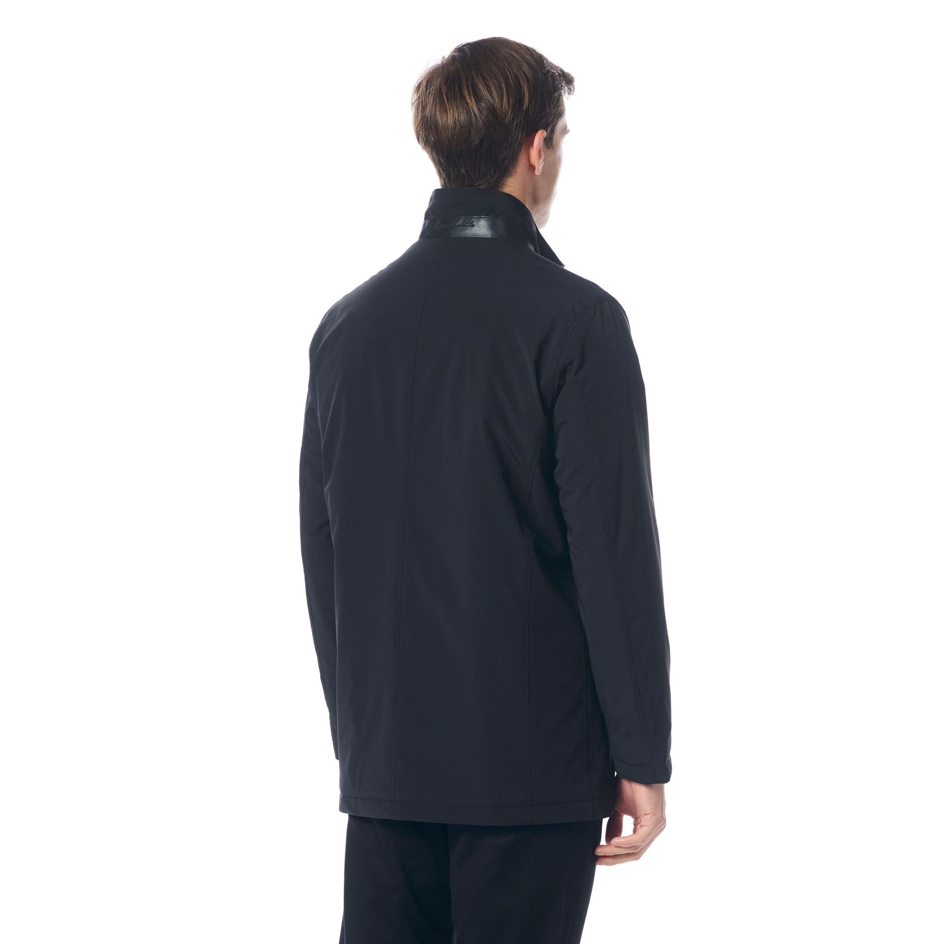 Picture of Giovane Gentile Mont / Kaban