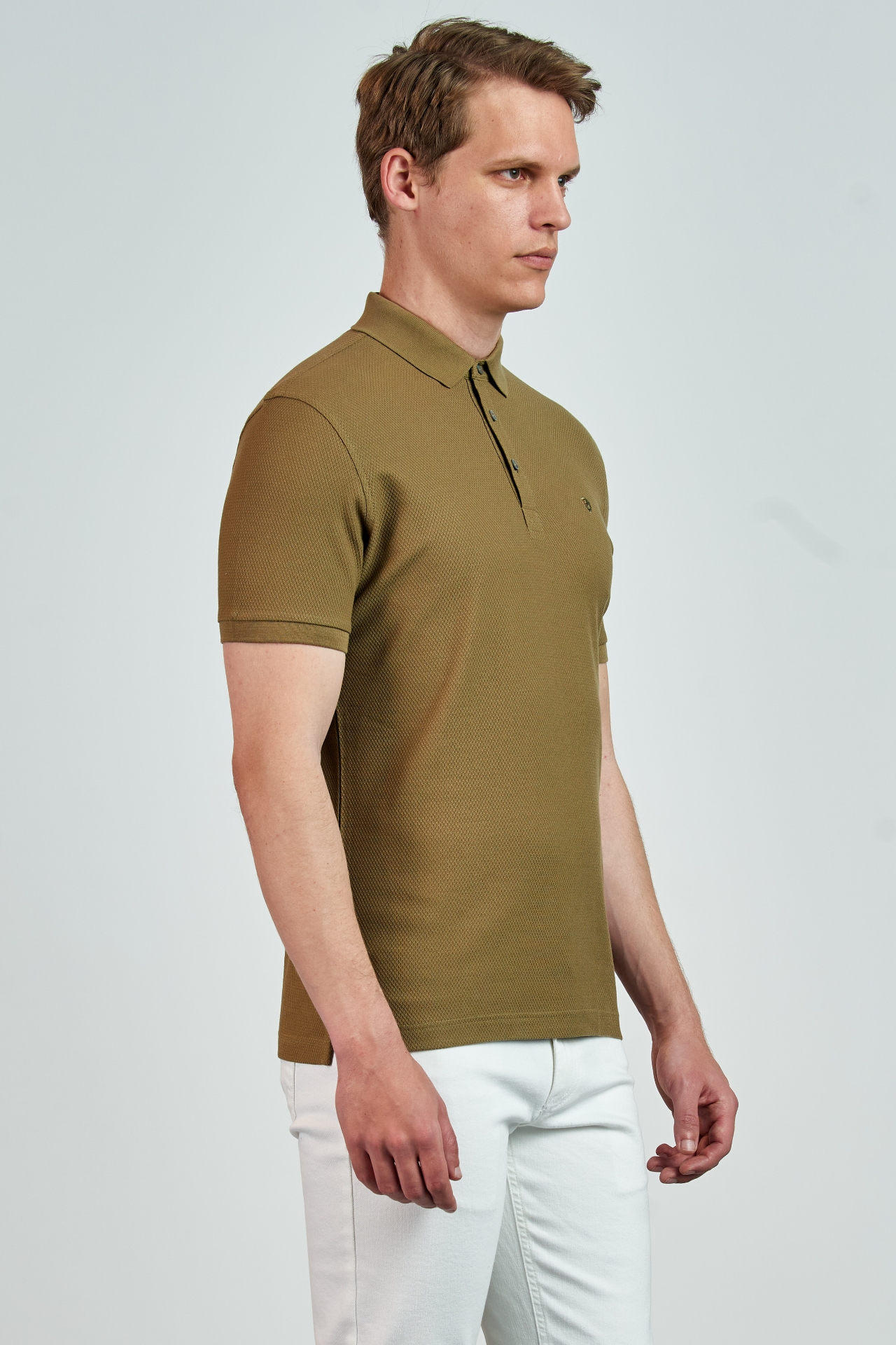 Picture of Giovane G. Designers T-shirt