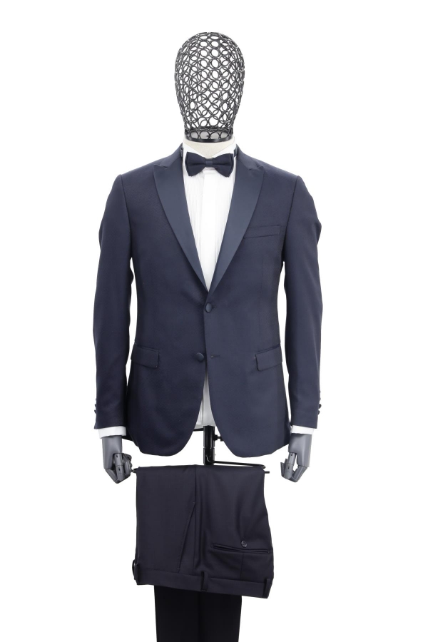 Picture of Giovane Gentile Tuxedo Suit