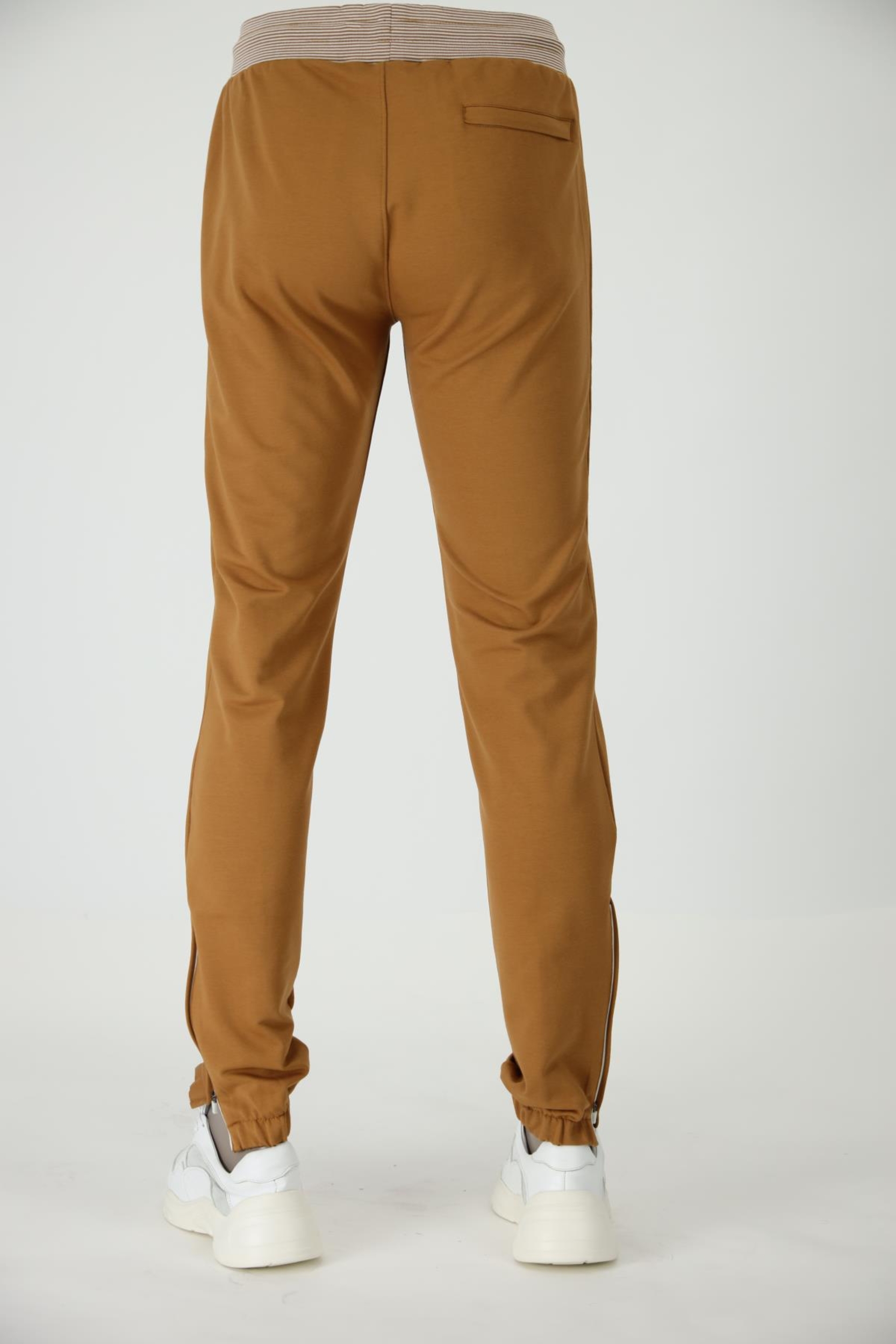 Picture of Giovane G. Designers Sweatpants
