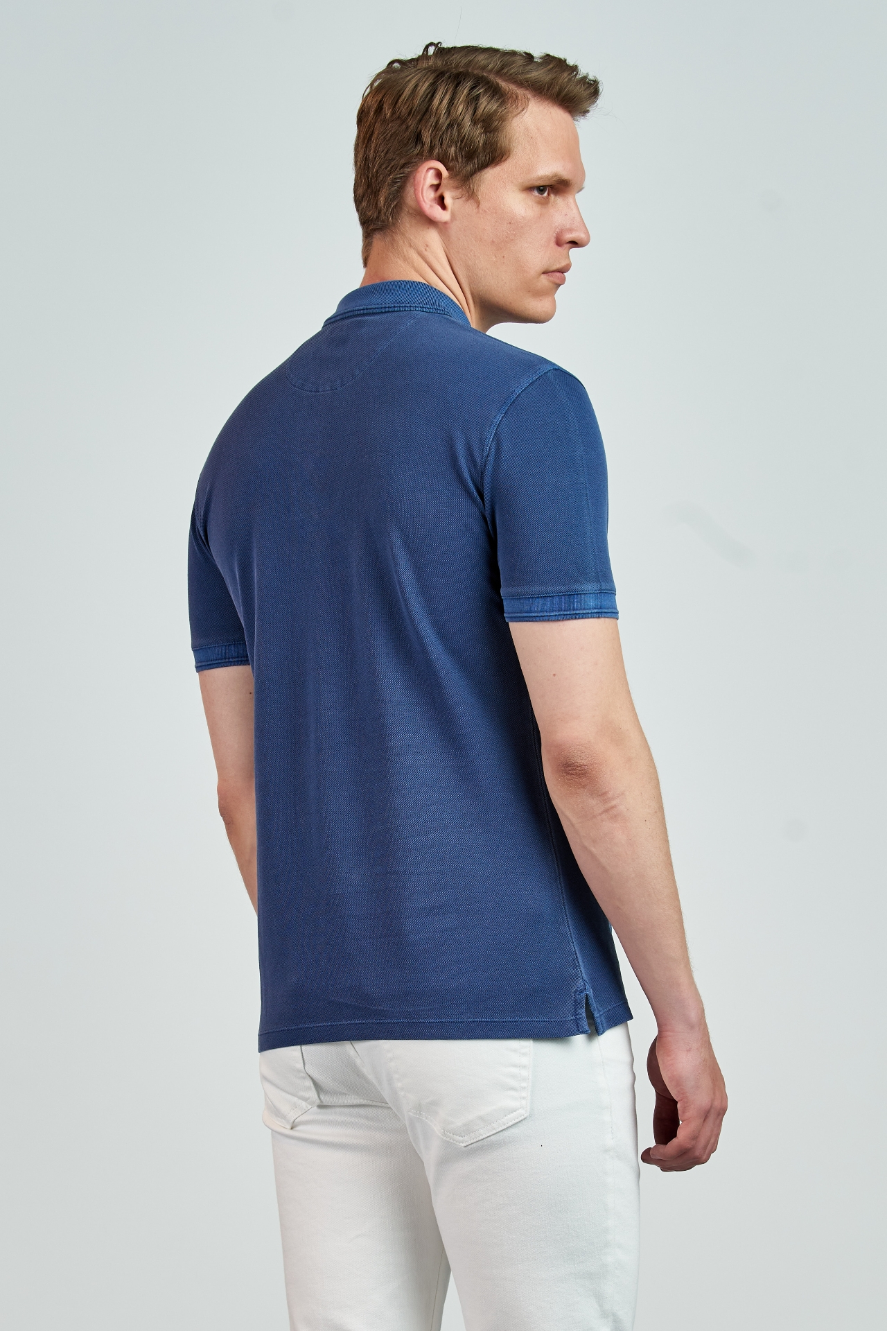 Picture of Giovane Gentile T-shirt