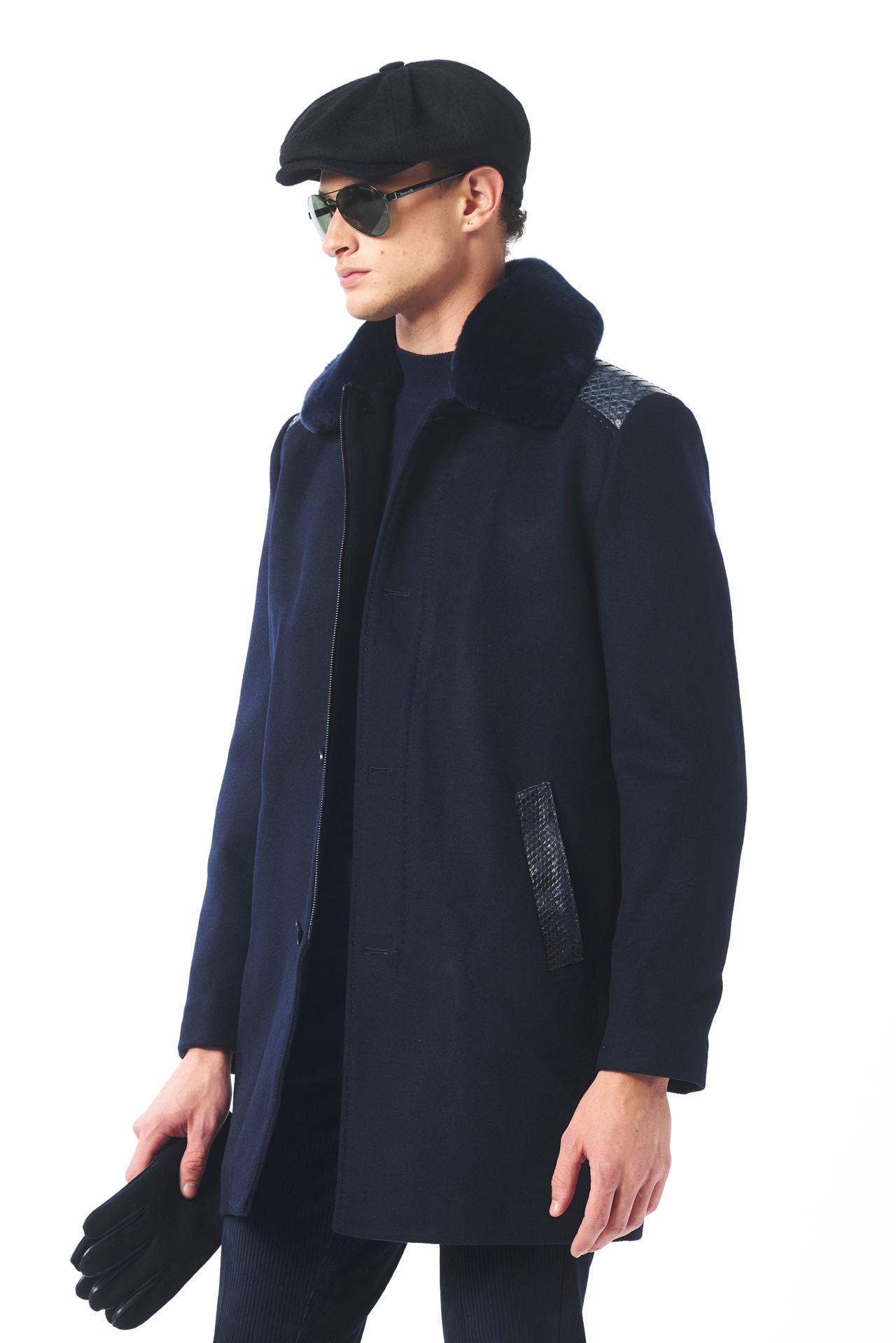 Picture of Giovane Gentile Leather Coat