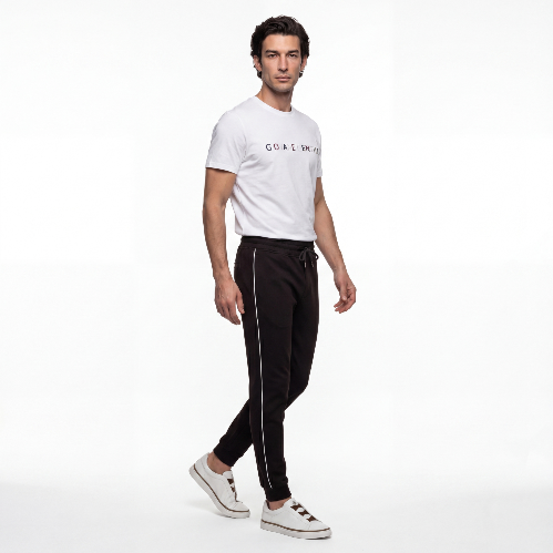 Picture of Giovane G. Designers T-Shirt