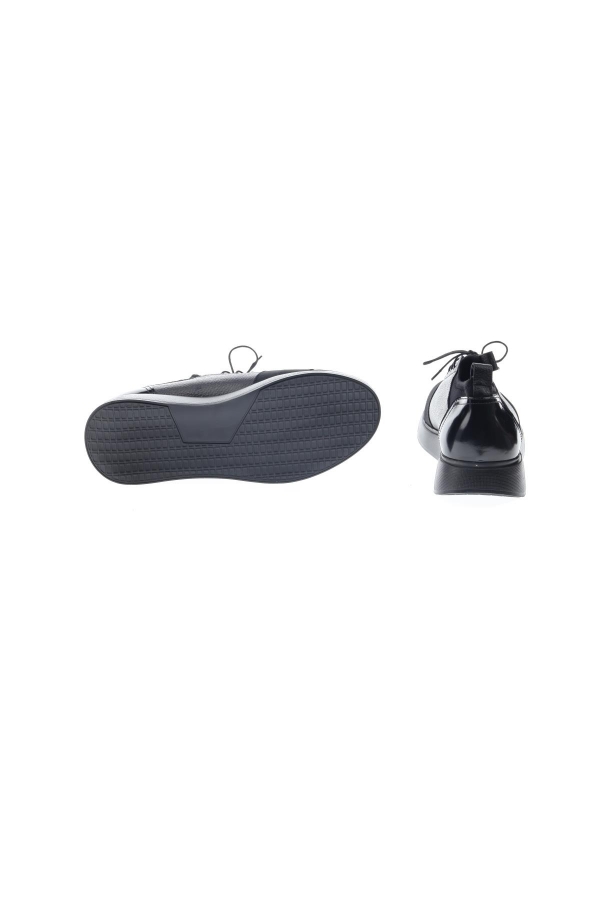 Picture of Giovane Gentile Shoes