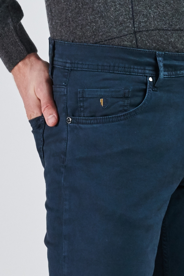 Picture of Giovane G. Designers Trousers Casual