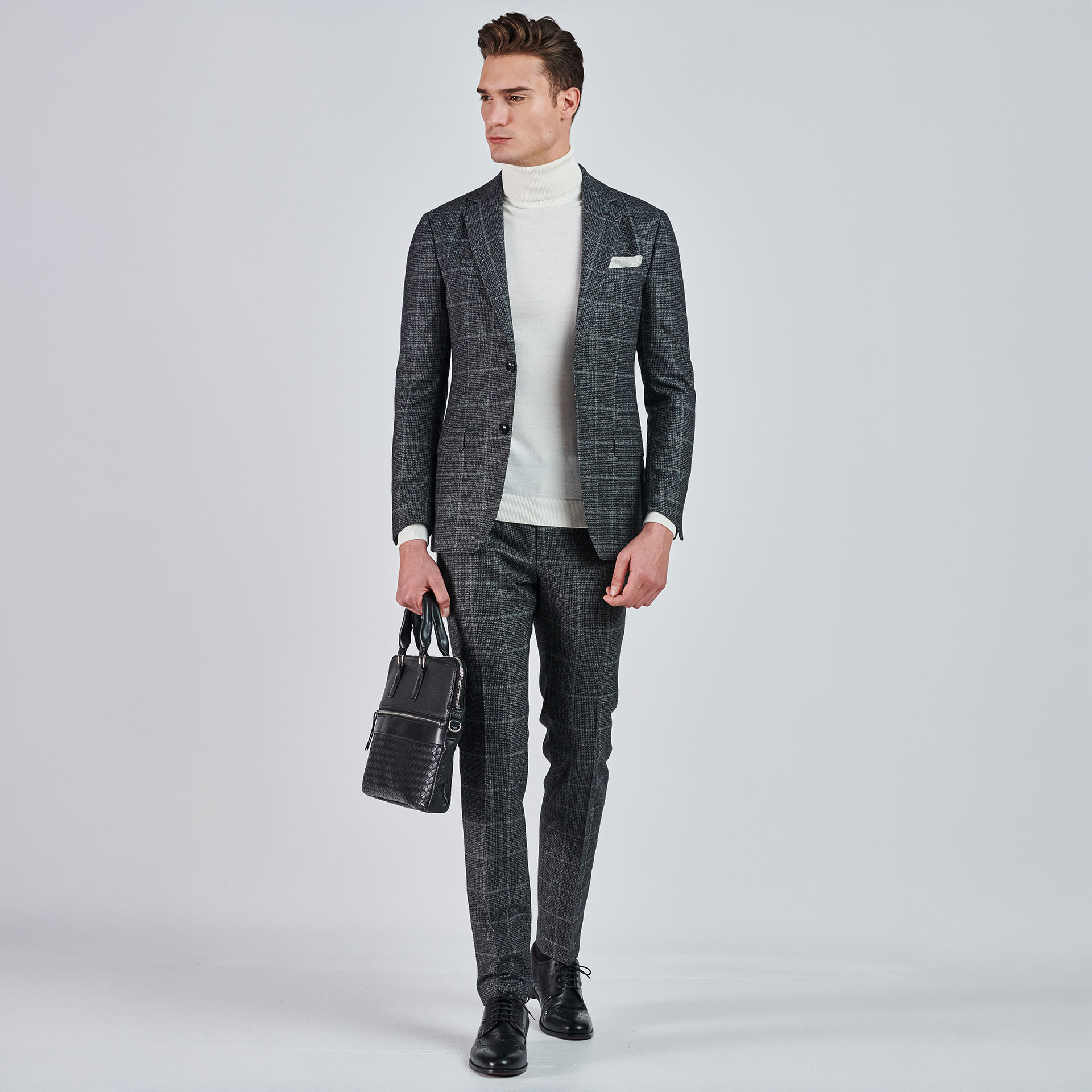 Resim Giovane Gentile Takım Elbise