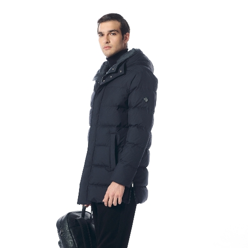 Picture of Giovane Gentile Mont / Kaban