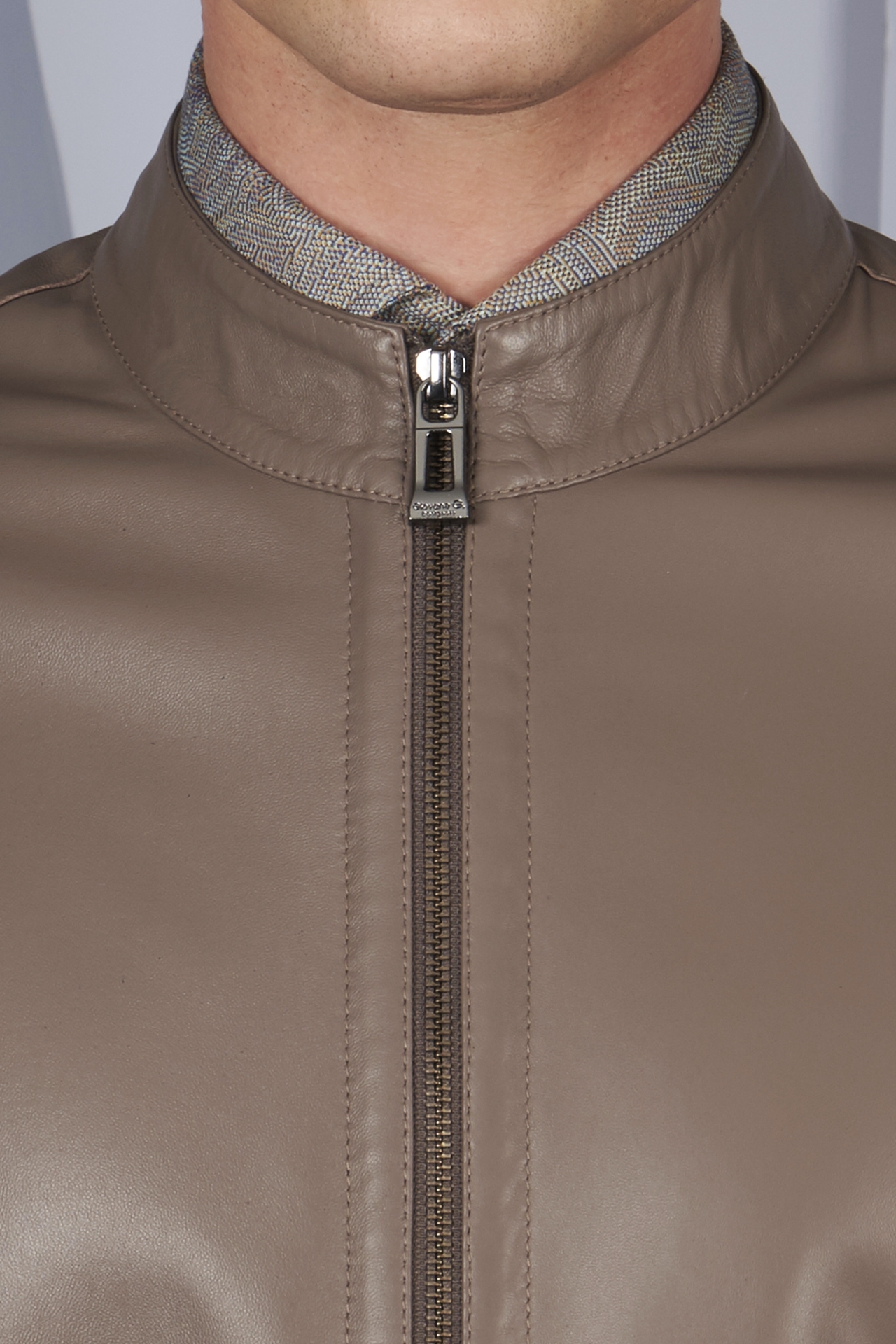 Resim Giovane Gentile Deri Mont Kaban