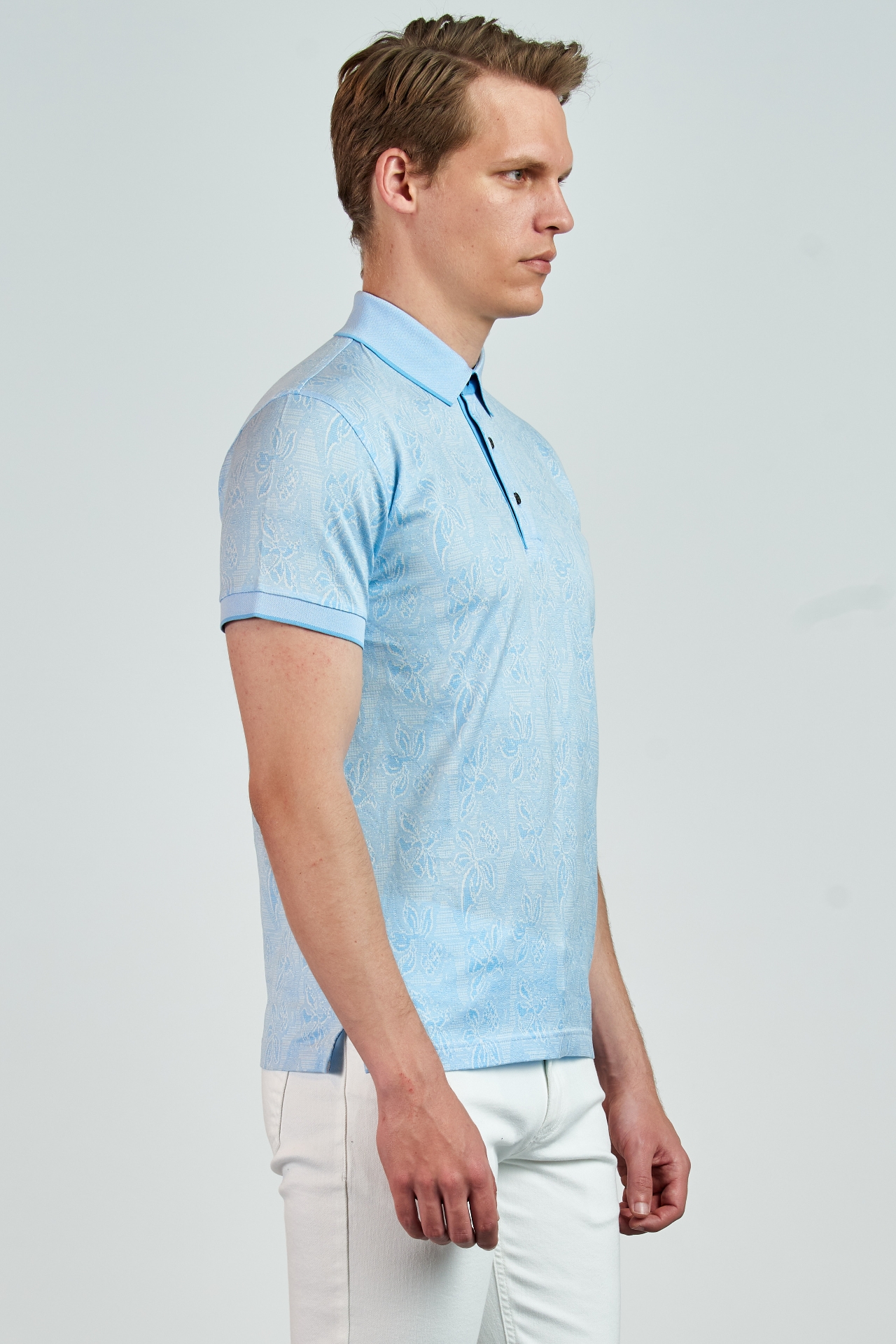 Picture of Giovane Gentile T-shirt