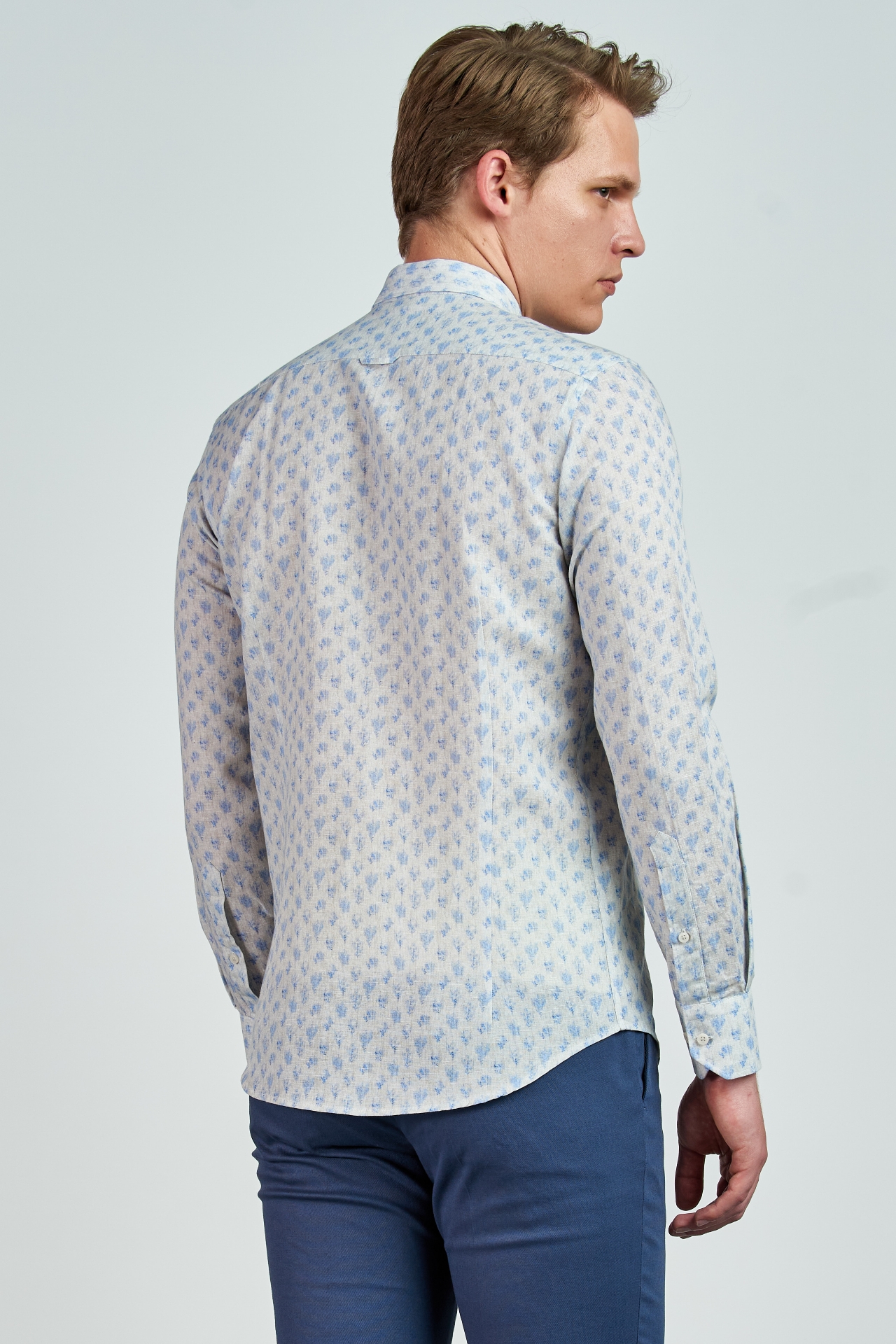 Picture of Giovane Gentile Shirt