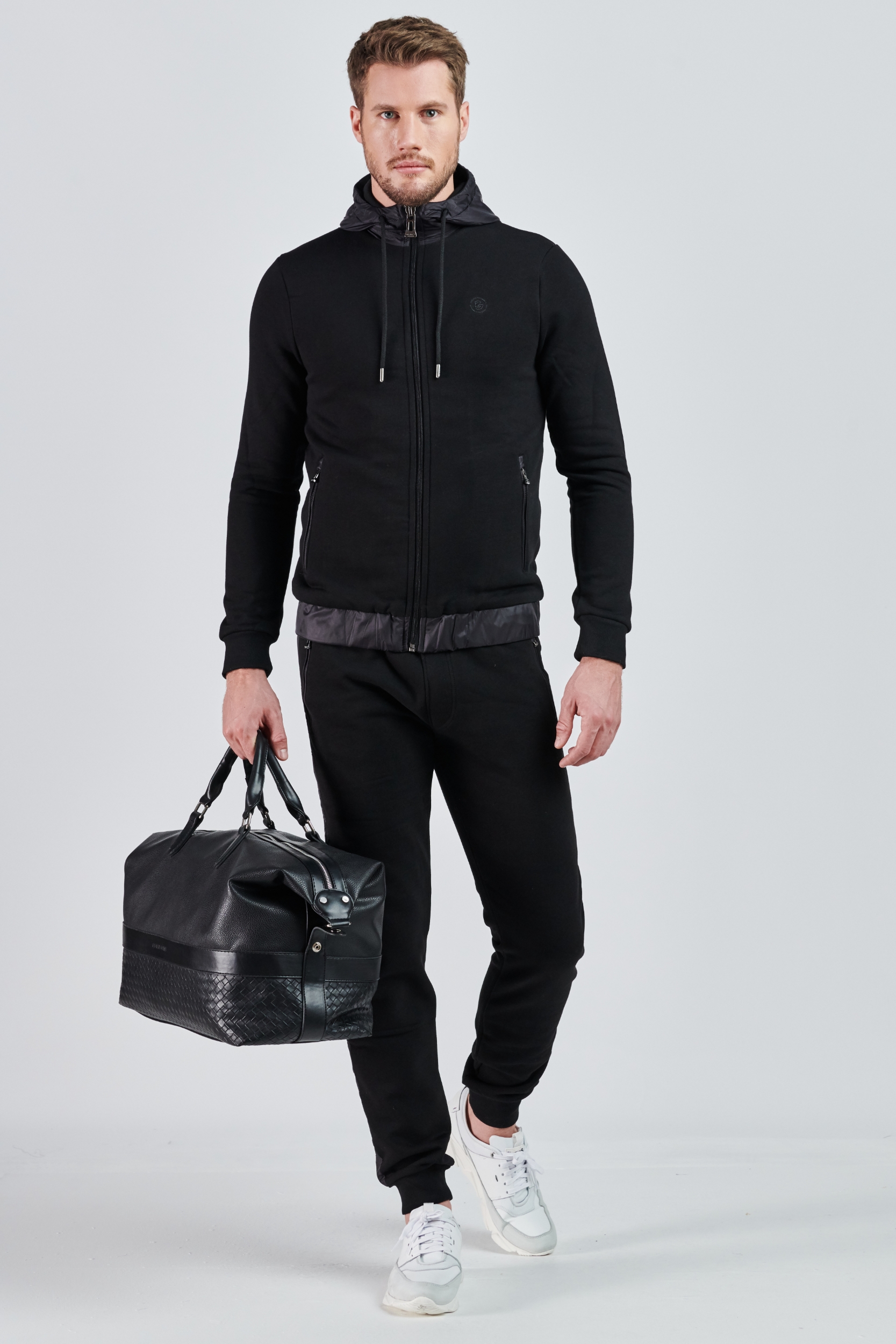 Picture of Giovane G. Designers Tracksuit