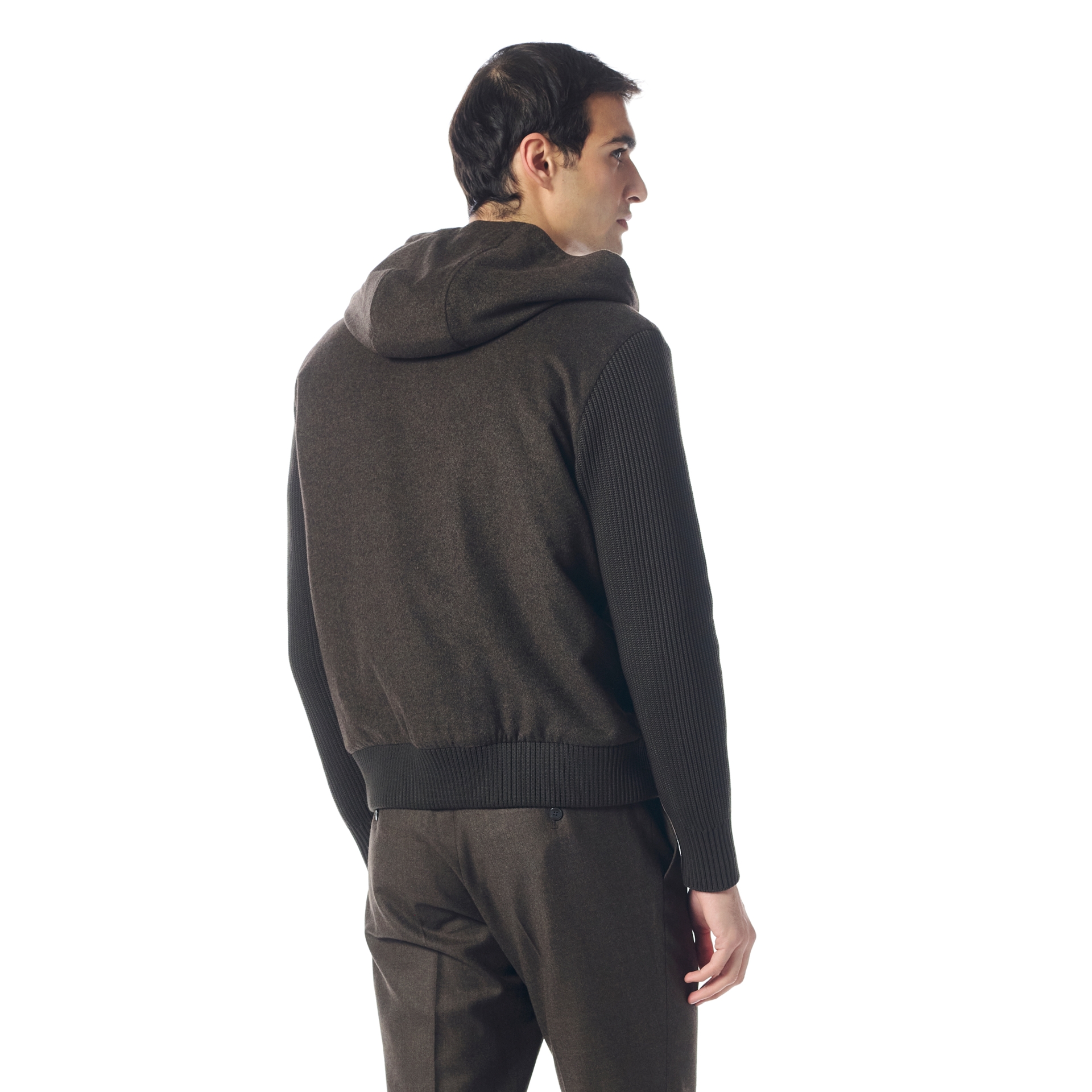 Picture of Giovane Gentile Mont / Kaban