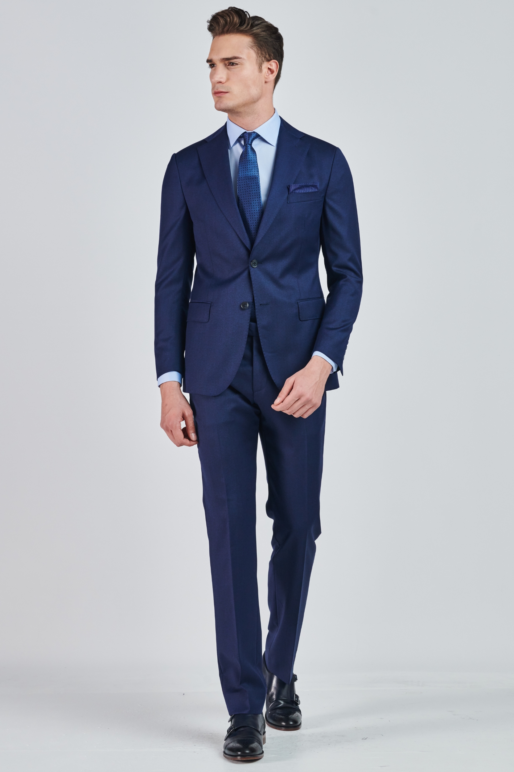 Picture of Giovane Gentile Suit