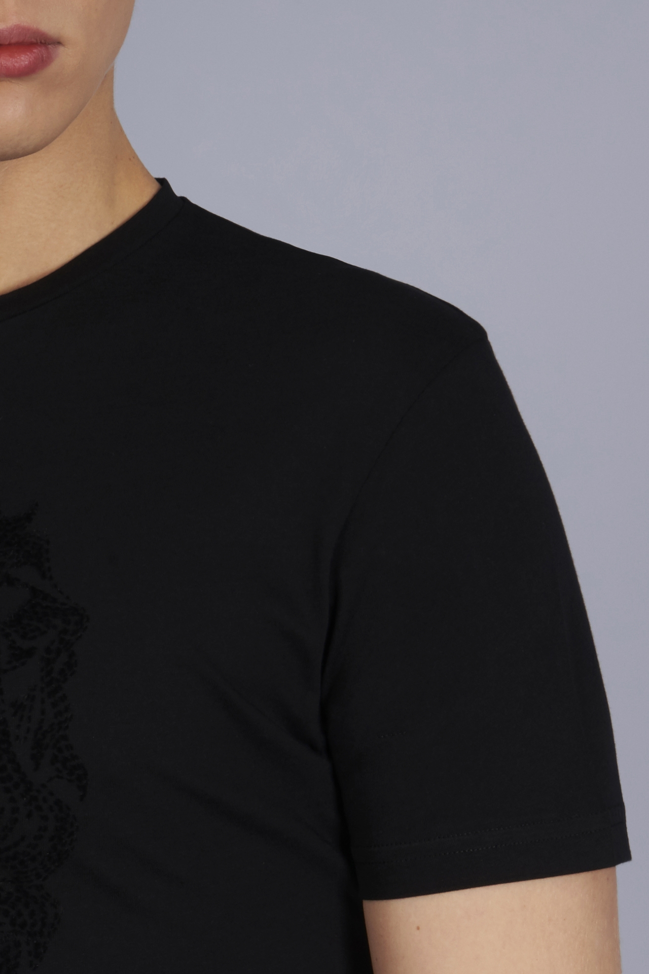 Picture of Giovane G. Designers T-shirt