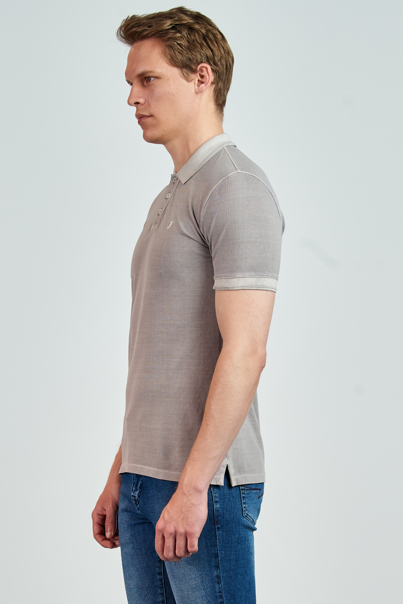 Picture of Giovane Gentile T-shirt