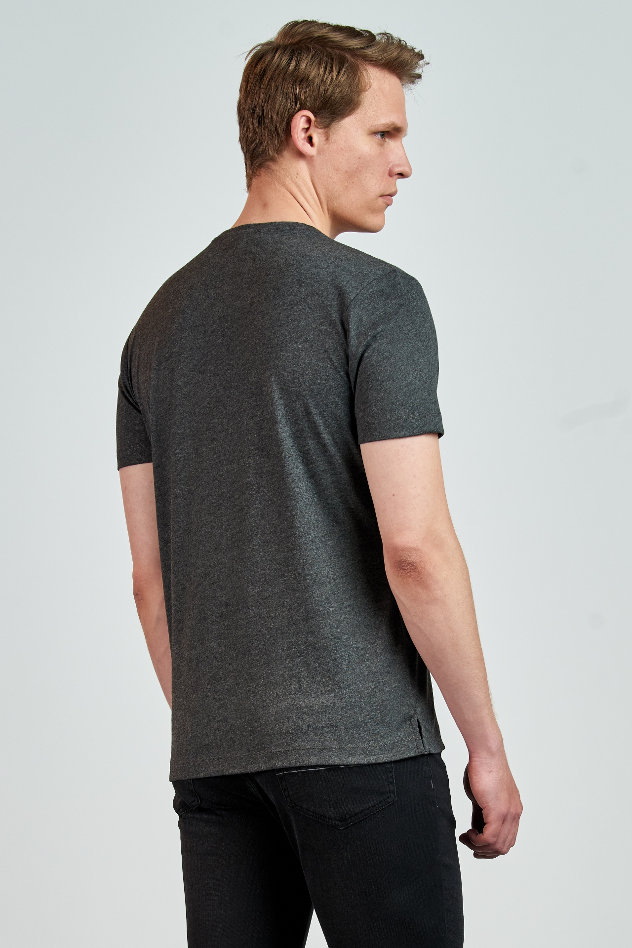 Picture of Giovane Gentile T-shirt