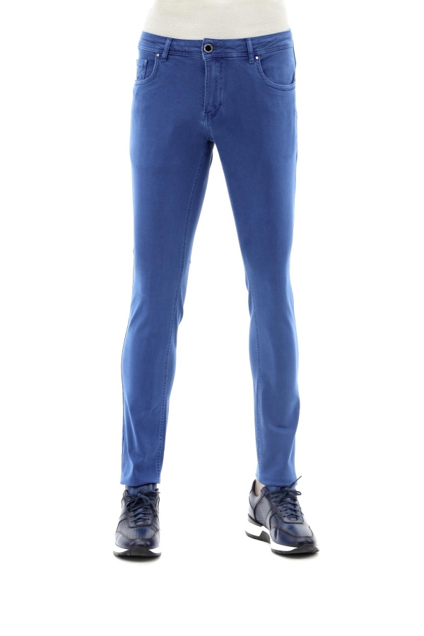 Picture of Giovane Gentile Trousers Casual