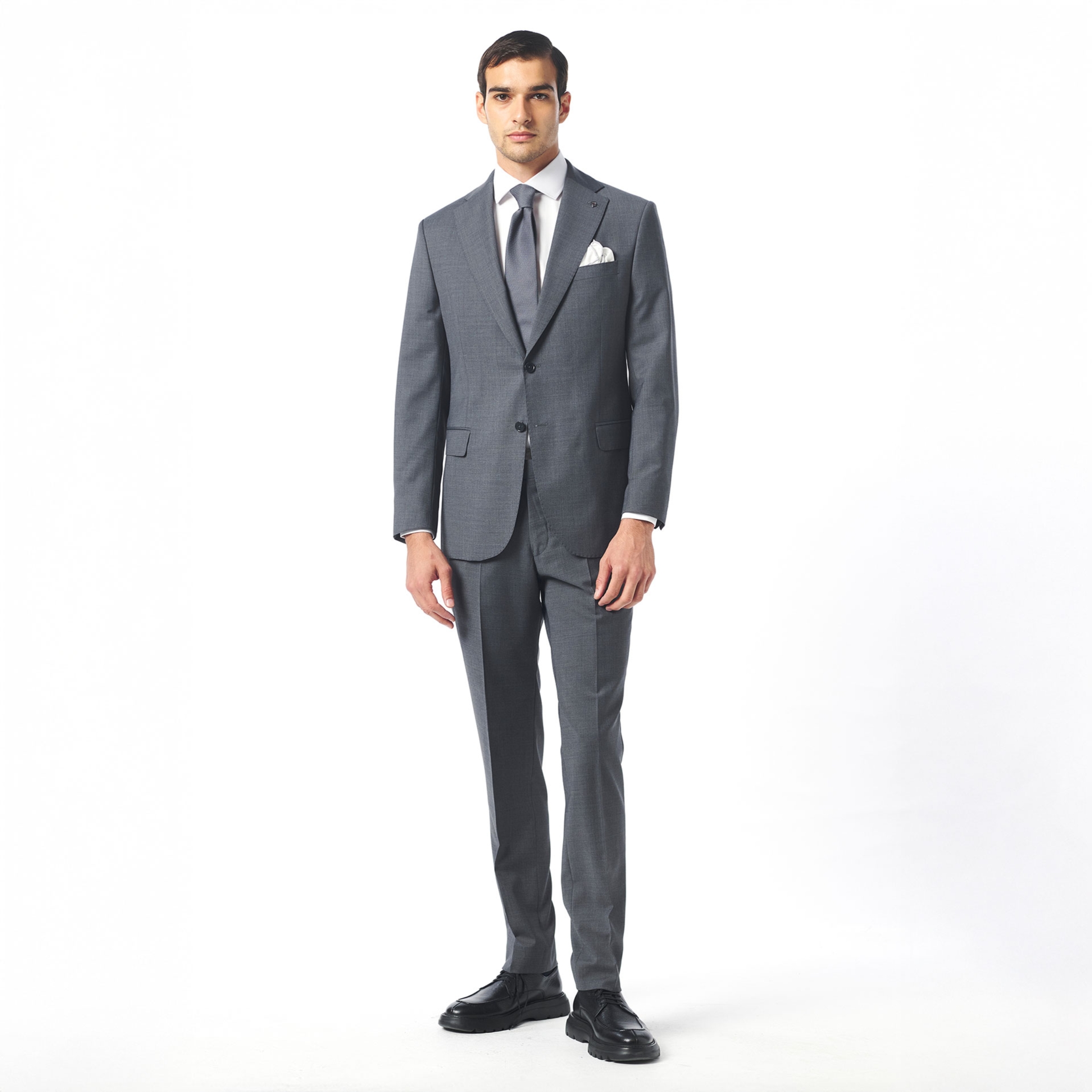 Resim Giovane G. Designers Takım Elbise (Basic Series)