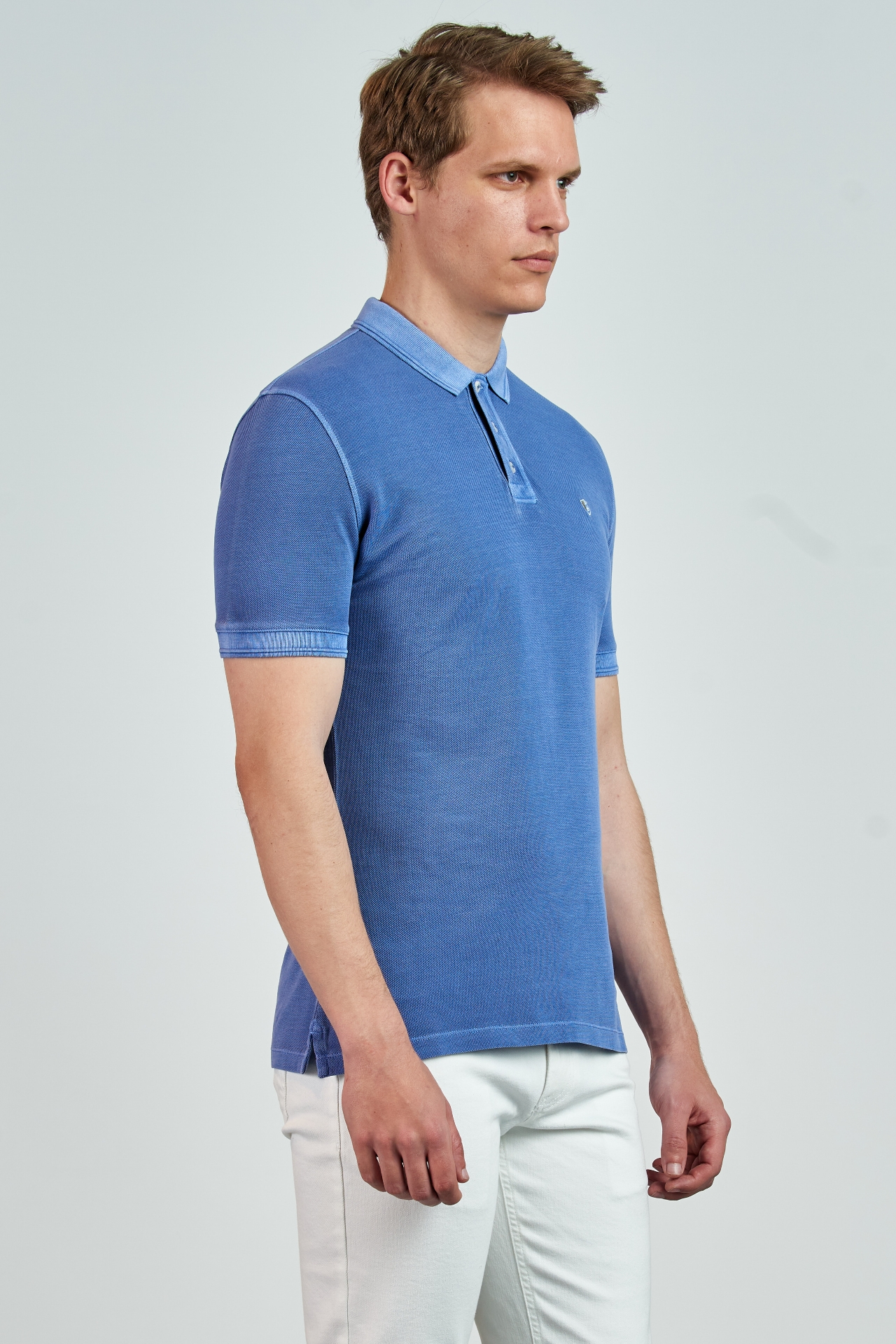 Picture of Giovane Gentile T-shirt