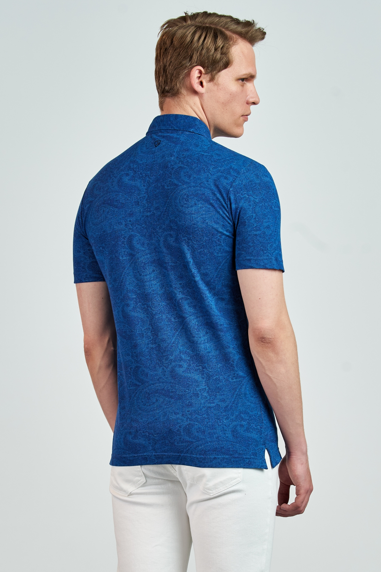 Picture of Giovane G. Designers T-shirt