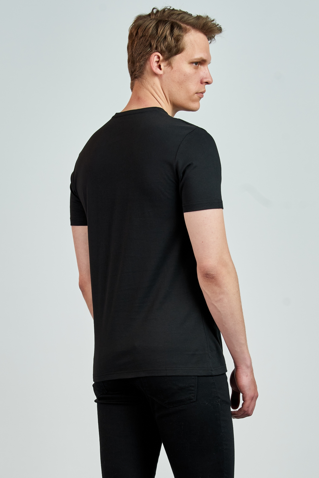 Picture of Giovane G. Designers T-shirt