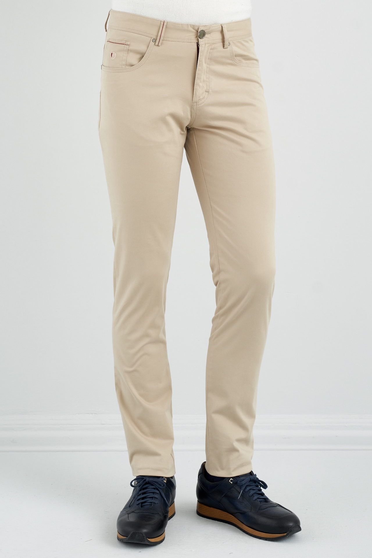 Picture of Giovane Gentile Trousers Casual