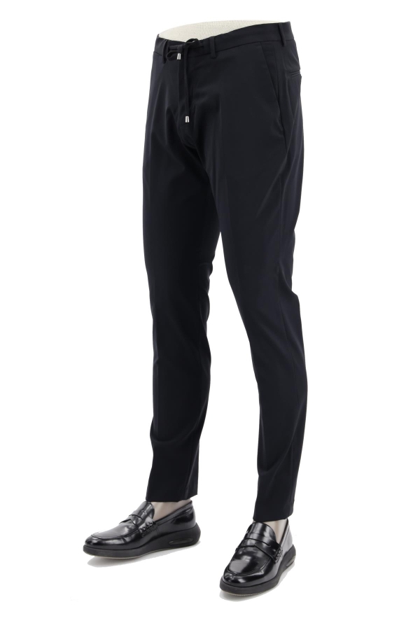 Picture of Giovane Gentile Trousers Casual