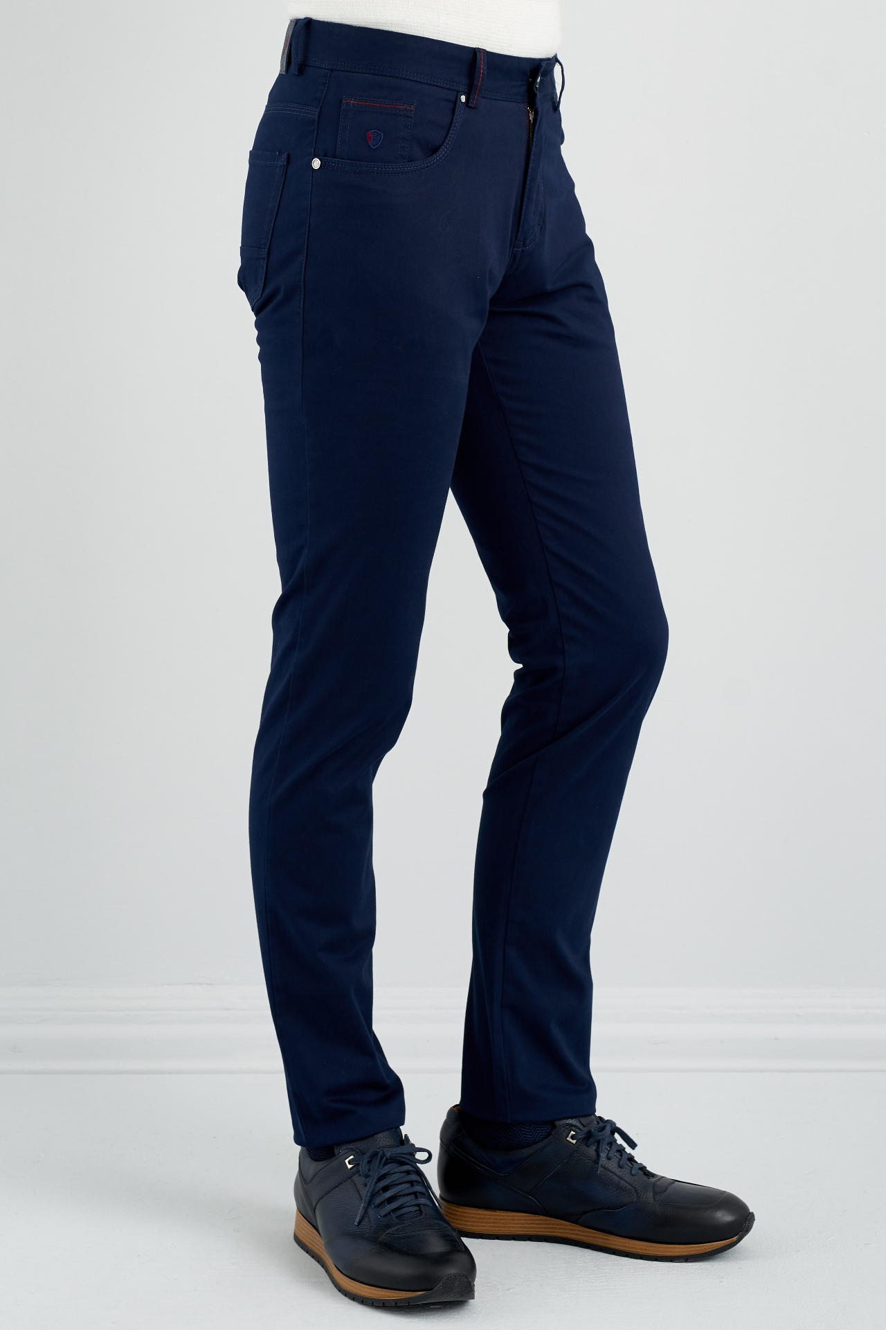 Picture of Giovane Gentile Trousers Casual