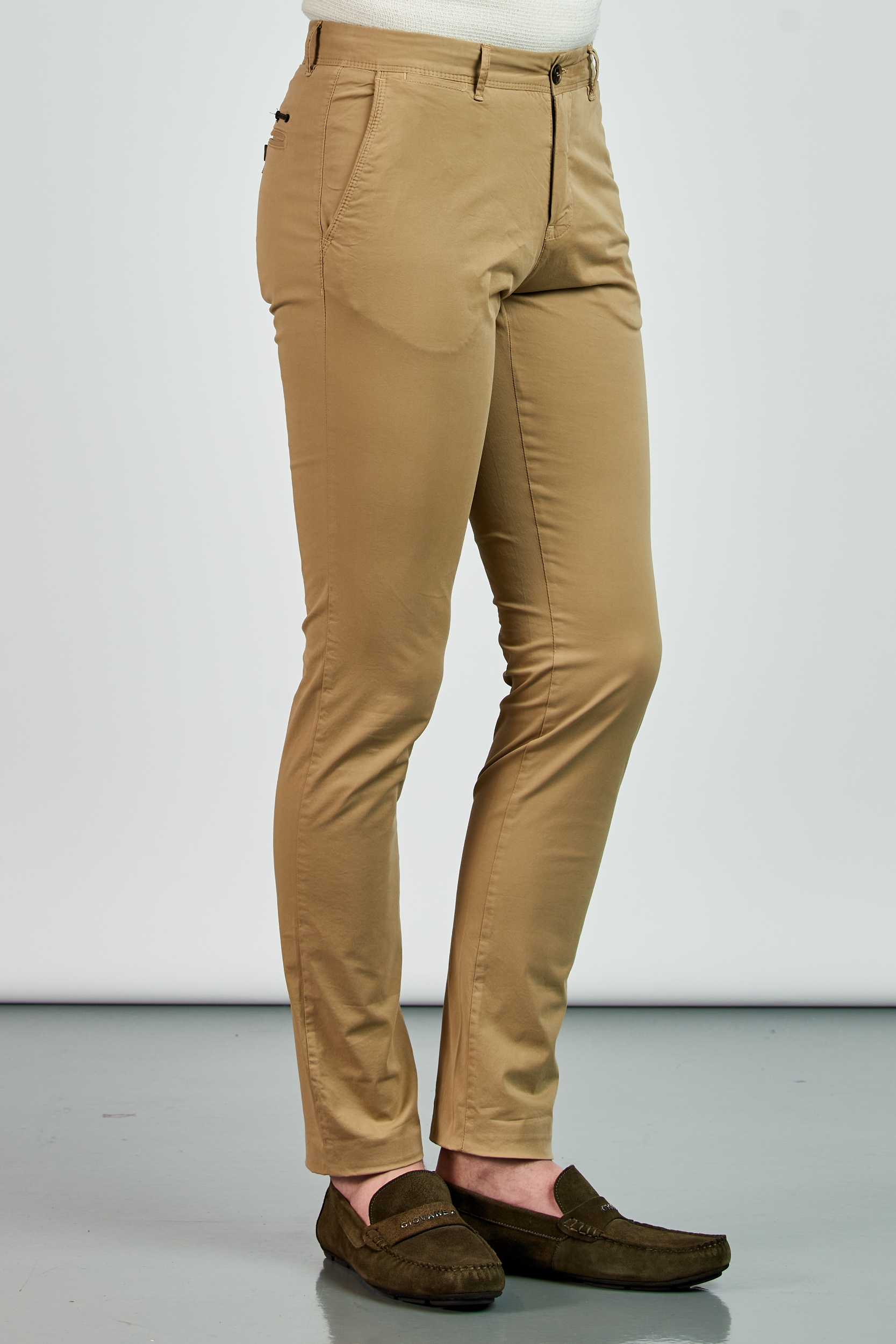 Picture of Giovane Gentile Trousers Casual