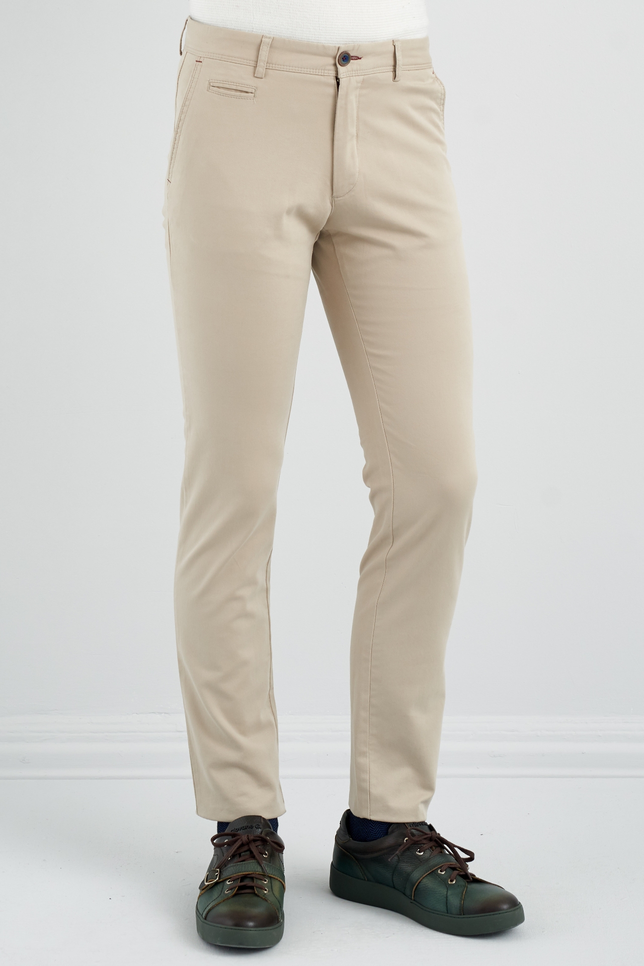 Picture of Giovane Gentile Trousers Casual