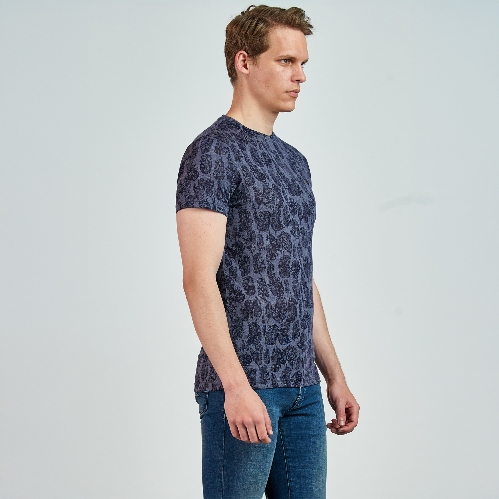 Picture of Giovane G. Designers T-Shirt