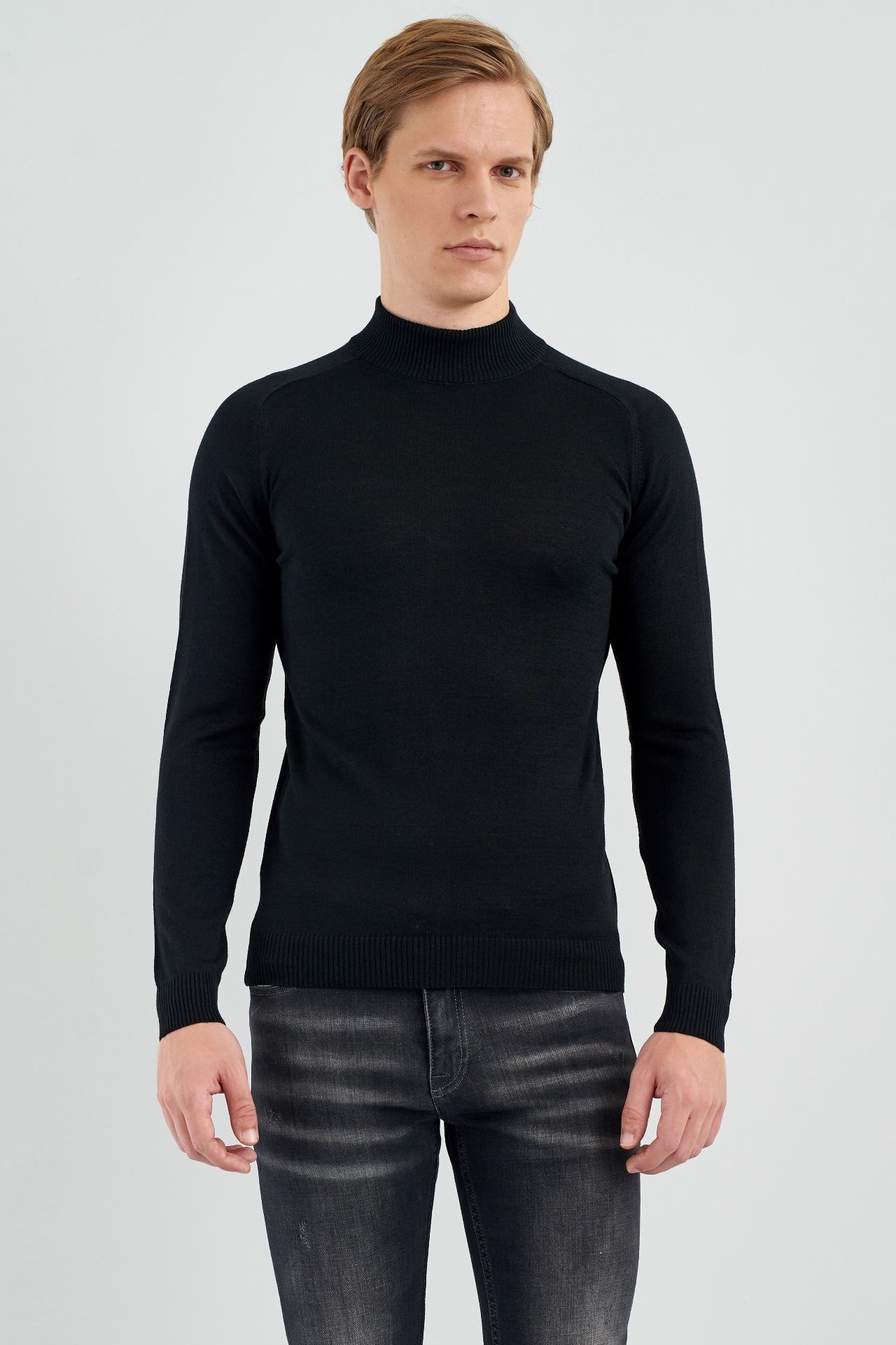 Resim Giovane G. Designers Triko