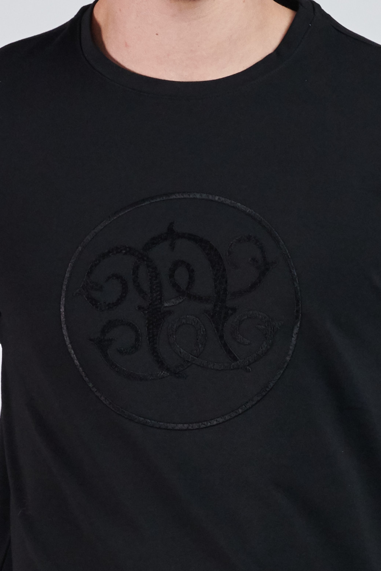 Picture of Giovane G. Designers Tracksuit