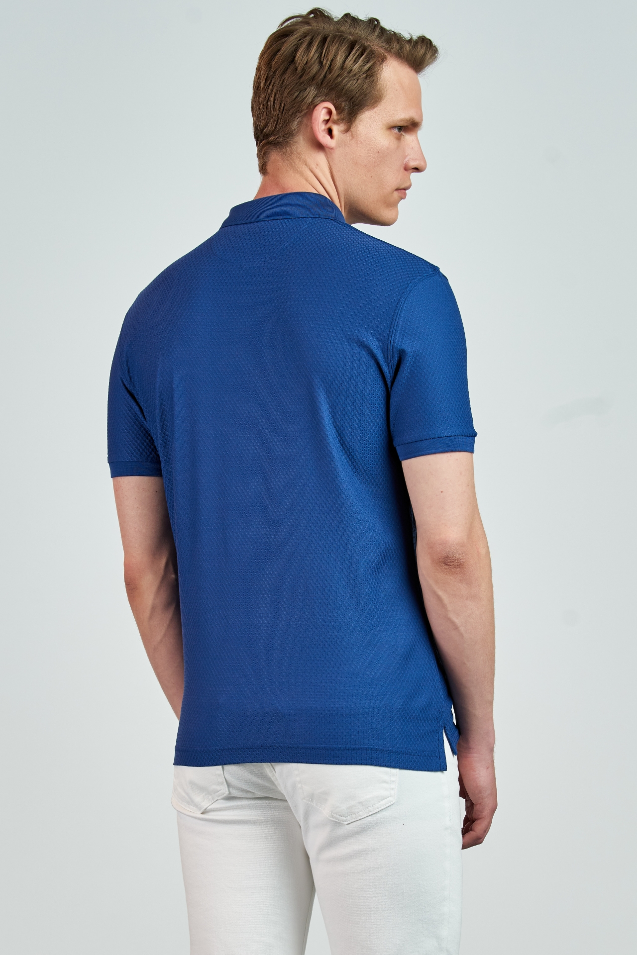 Picture of Giovane Gentile T-shirt